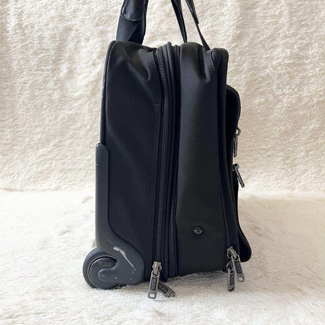 Item Tumi Carry Case Expandable Business Bag Black