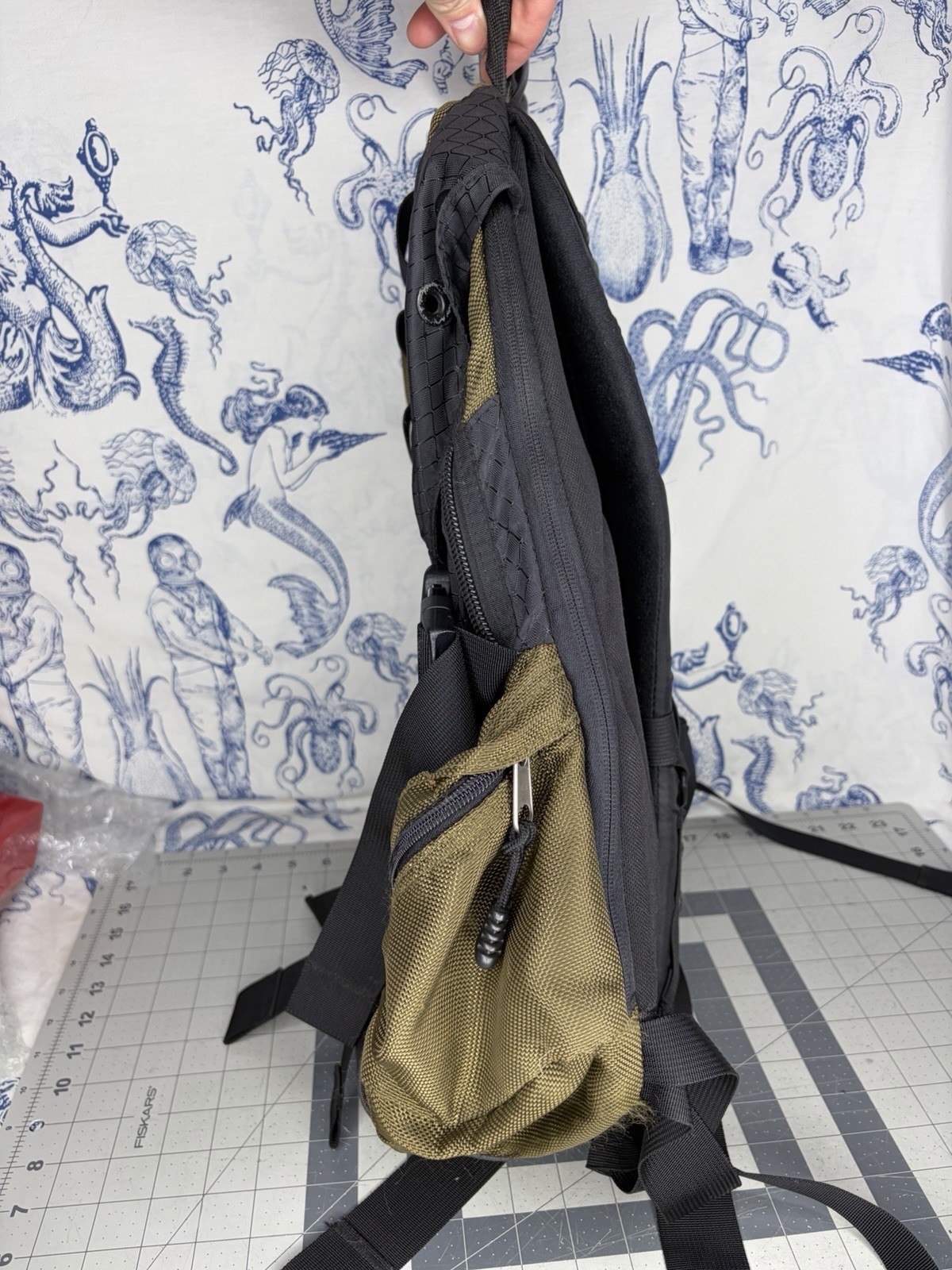 Oakley Icon Backpack Vintage 90s Y2K Olive Green Early Model Tactical, Read (K3)
