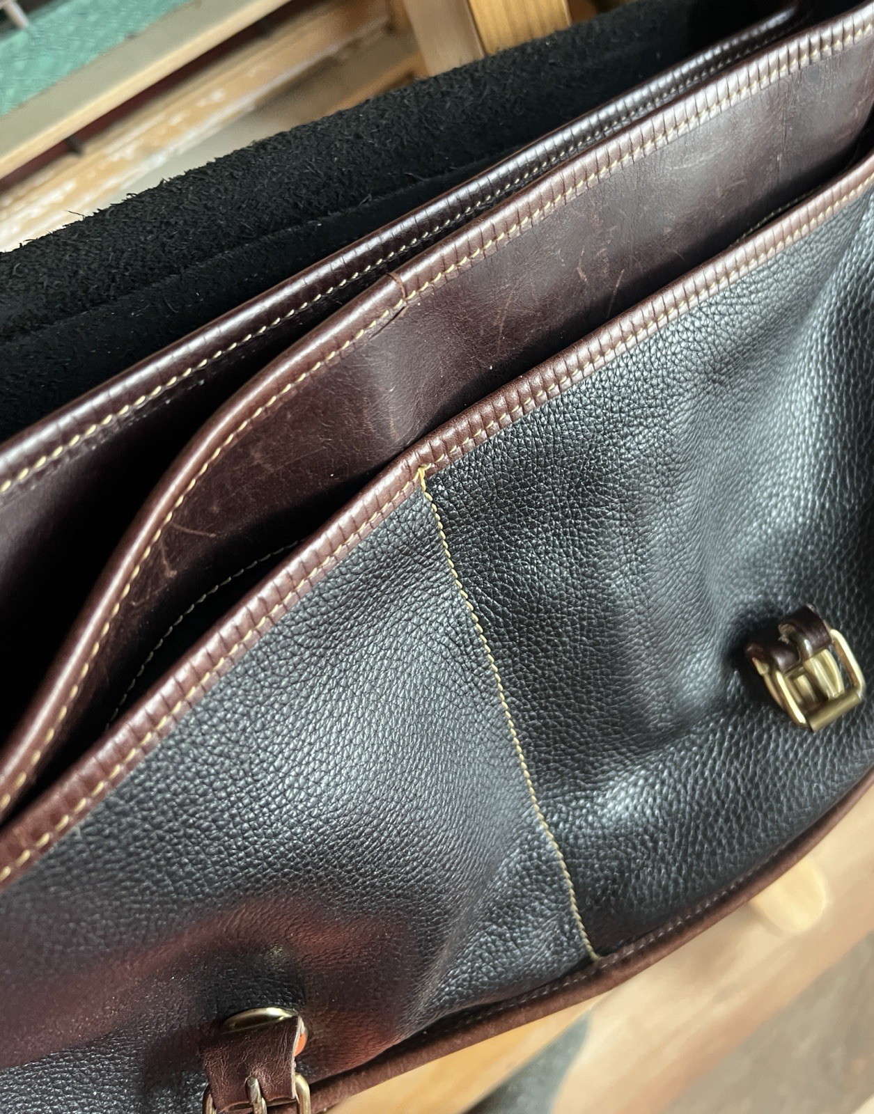 Roots Leather Briefcase Buckle Black Brown Men’s Inner Dividers Pockets