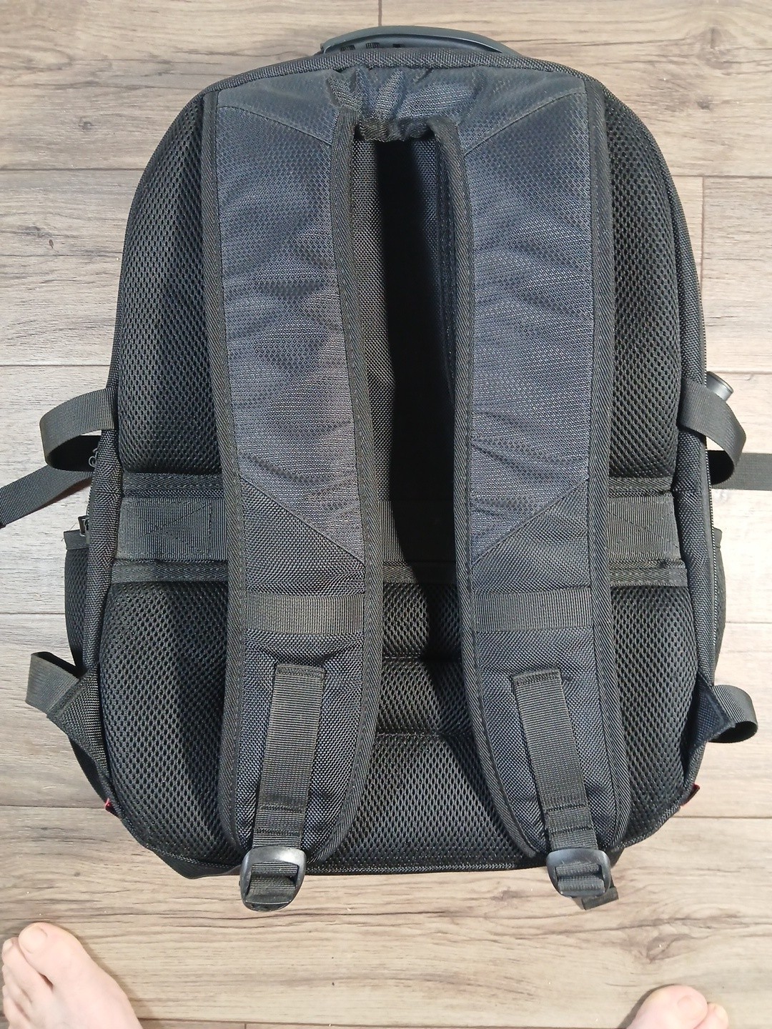 YOREPEK Travel Backpack Extra Large 50L Laptop Backpack Black Excellent Cond