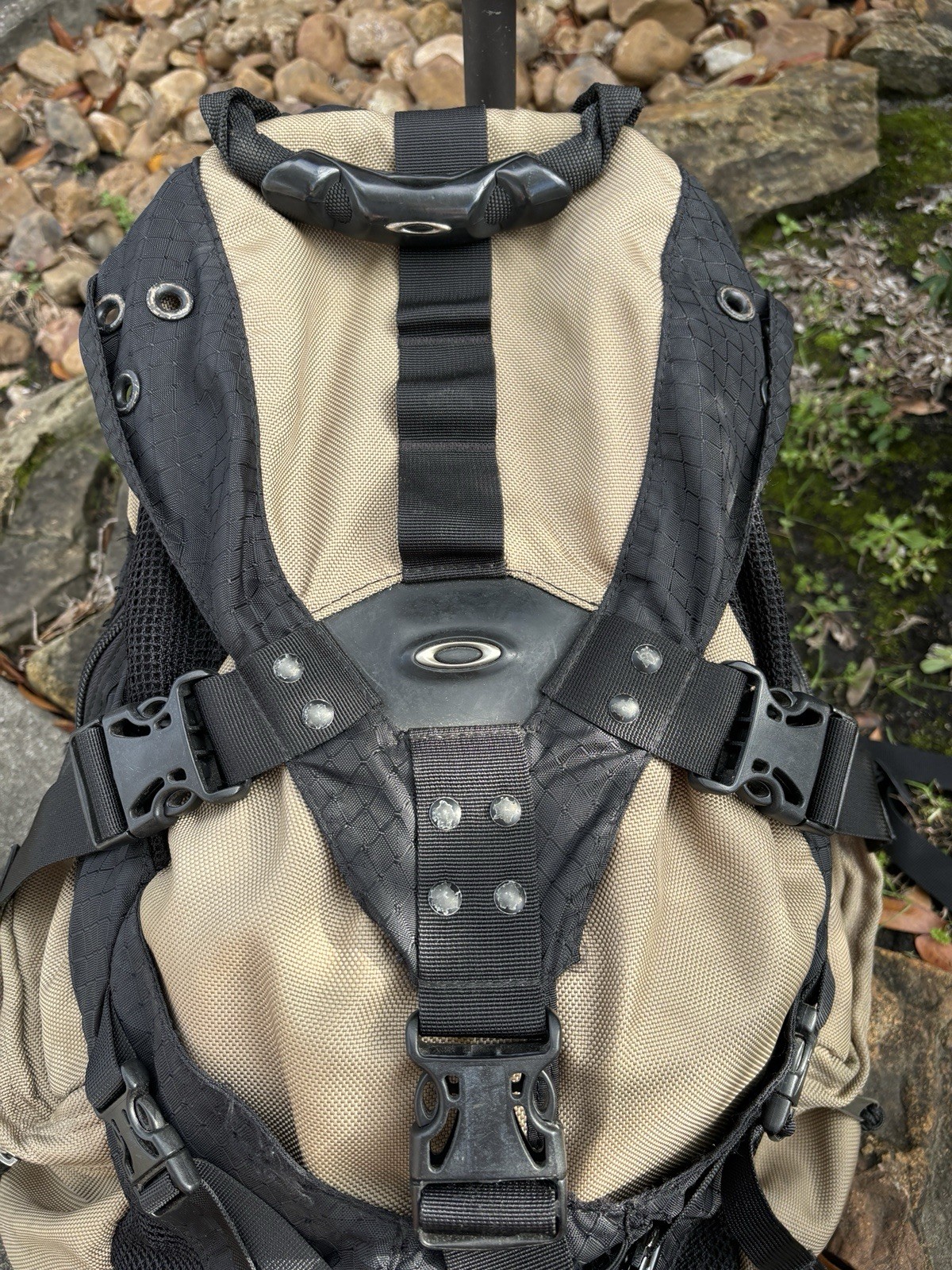Vintage Y2K Oakley Icon Backpack Desert Tan Black Military Rucksack Camping Bag