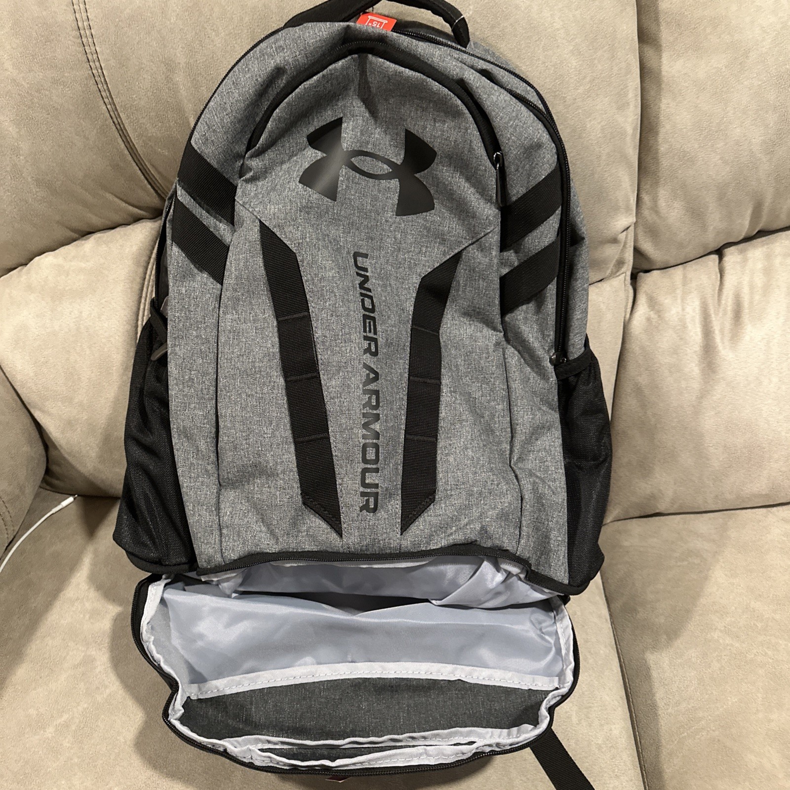 Under Armour Unisex UA Hustle 5.0 Backpack Black / Gray NWT School Sports Hiking