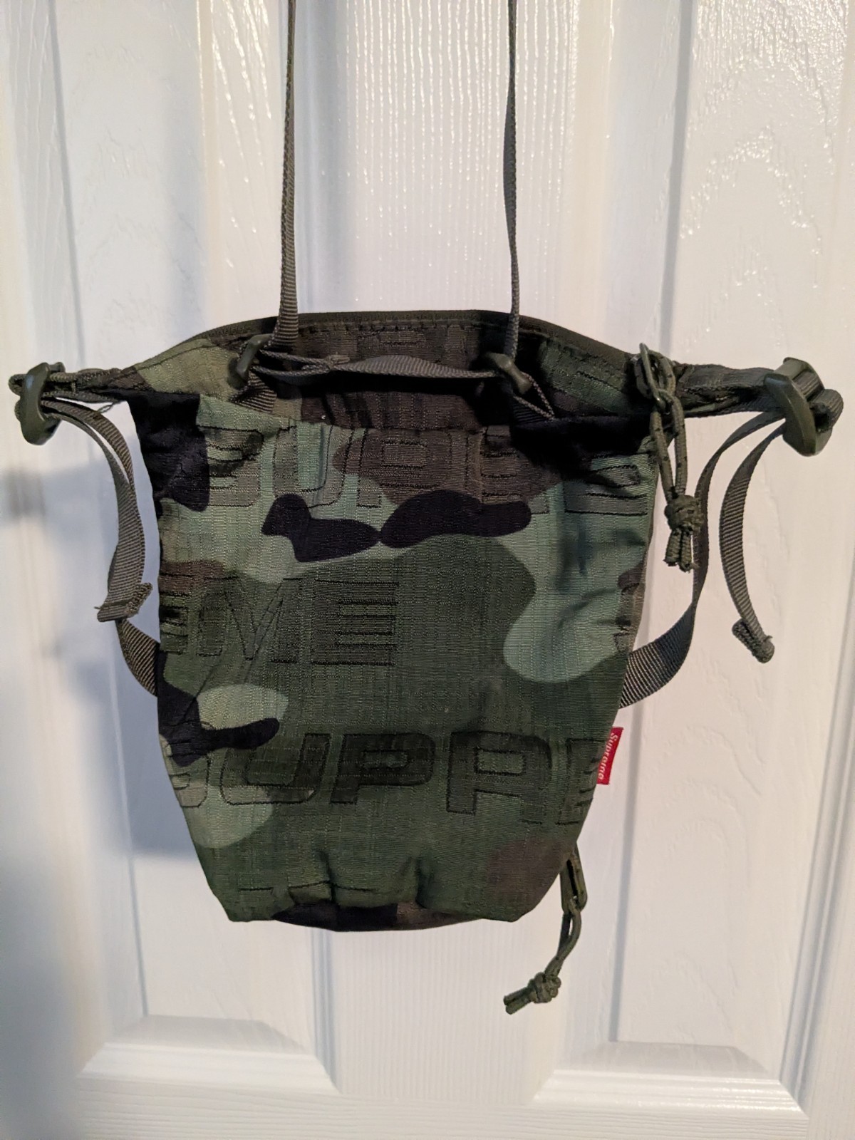 Supreme Camo Neck Pouch/Shoulder Bag (only used twice)
