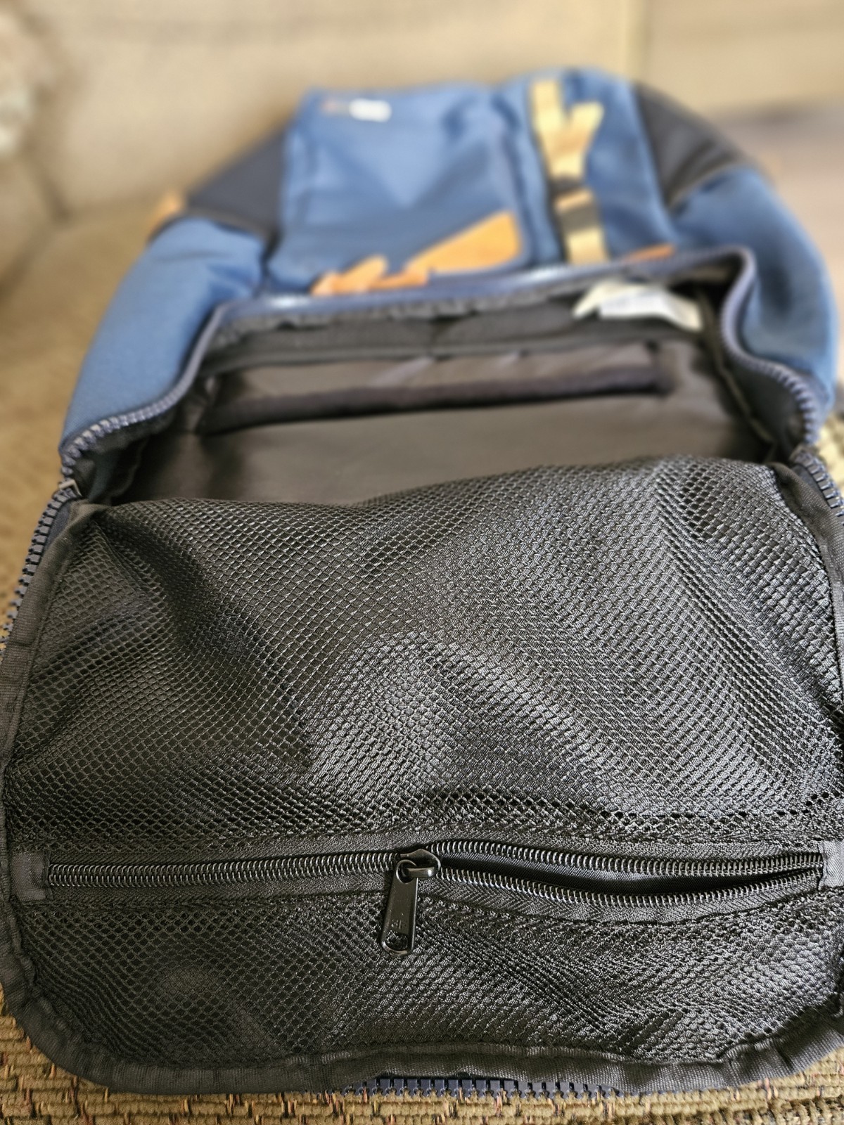 SwissTech La Tzoumaz School Backpack w/Protective Laptop Compartment Blue