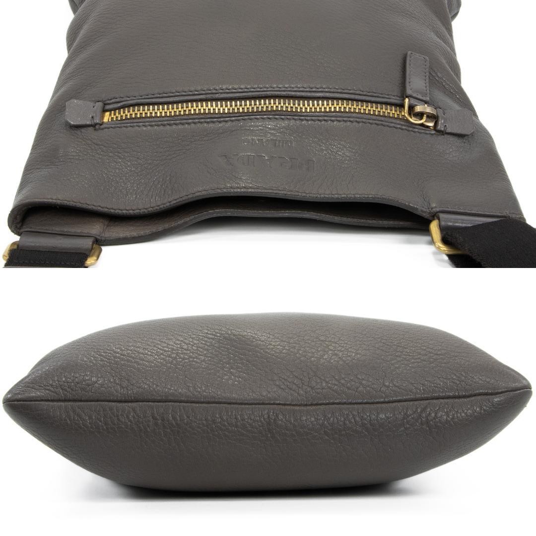 PRADA VITELLO Daino Gray Crossbody Bag Men Women Leather Gold Rare Authentic