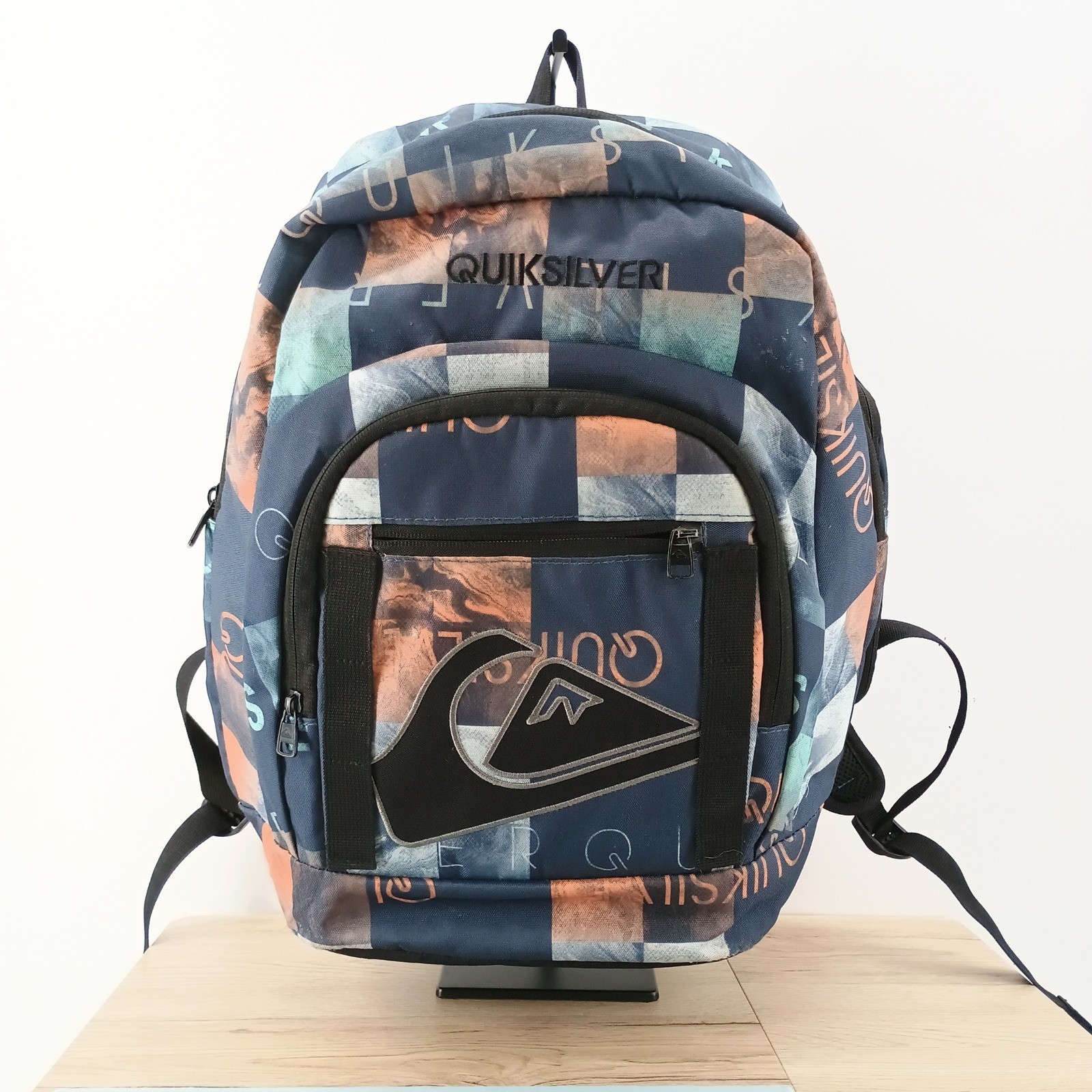 Quiksilver Mens Blue Checkered Graphic Logo Backpack School Travel Bag 18x12x7