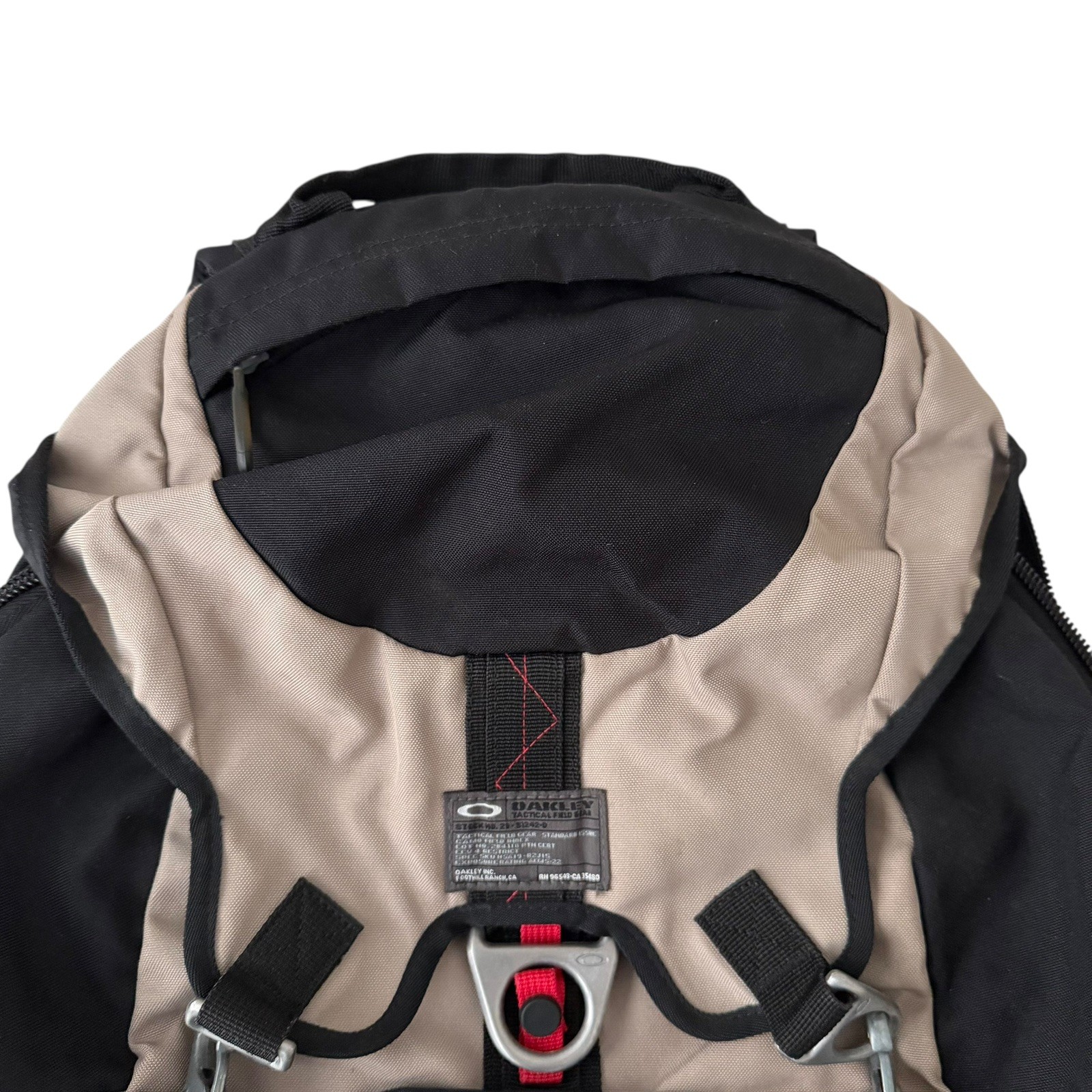 OAKLEY ICON BACKPACK Y2K 00s Beige Vintage Tech Street Fashion Bag