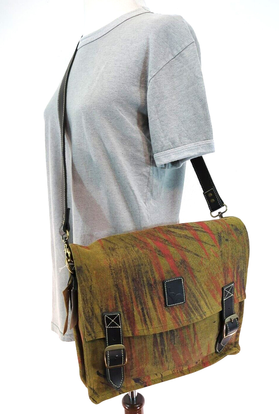 FREDD & BASHA Elephant Art Multi Canvas & Leather Crossbody Messenger Bag-NEW *