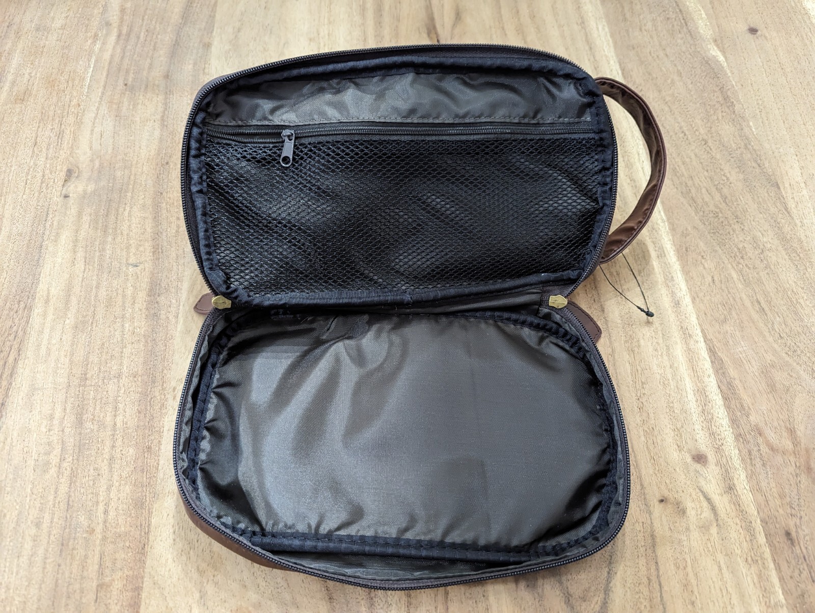 Original Penguin Leather Toiletry Bag Brown Travel Dopp Kit NWOT