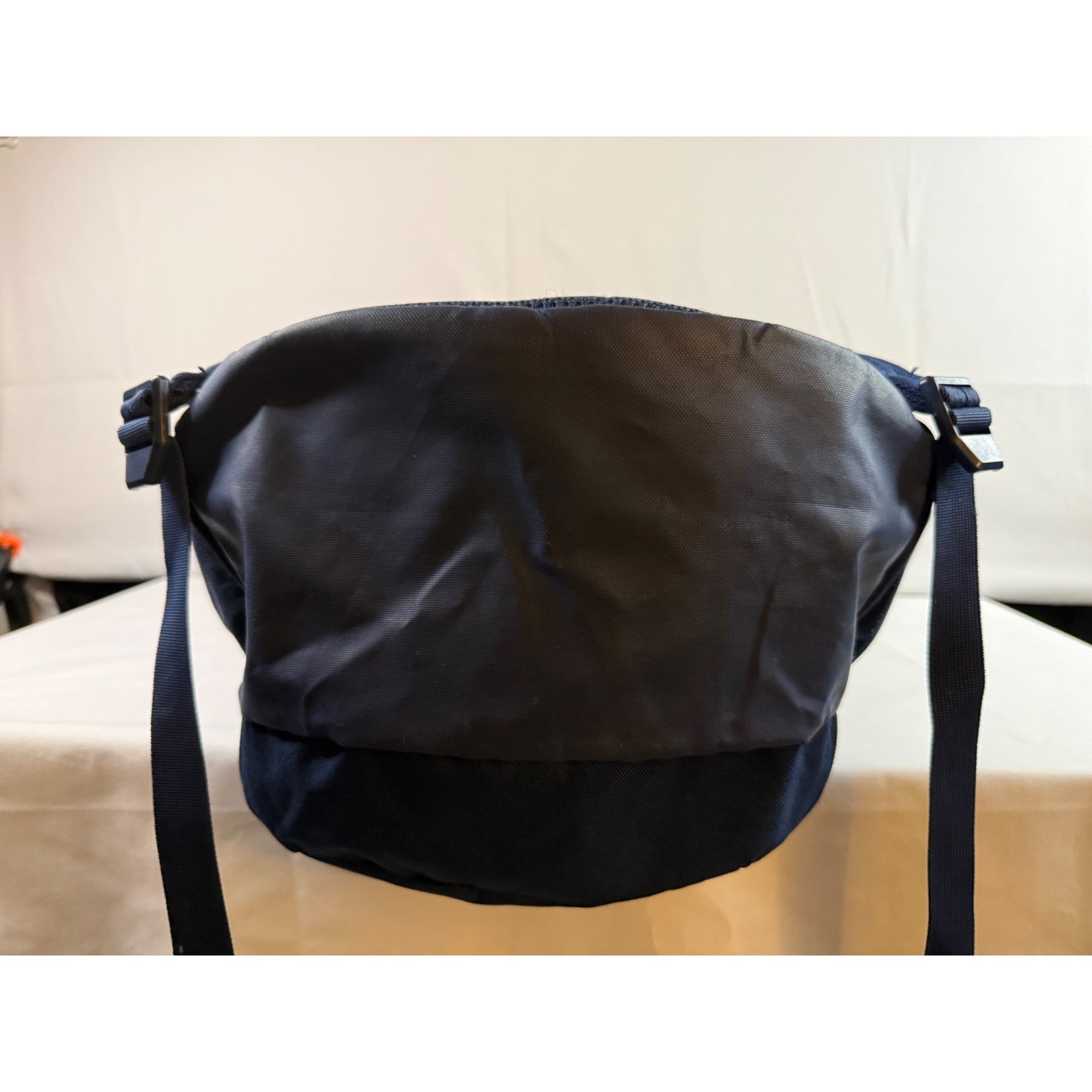 Under Armour Hustle 5.0 Backpack Navy Blue Red UA Storm Water Resistant Bag
