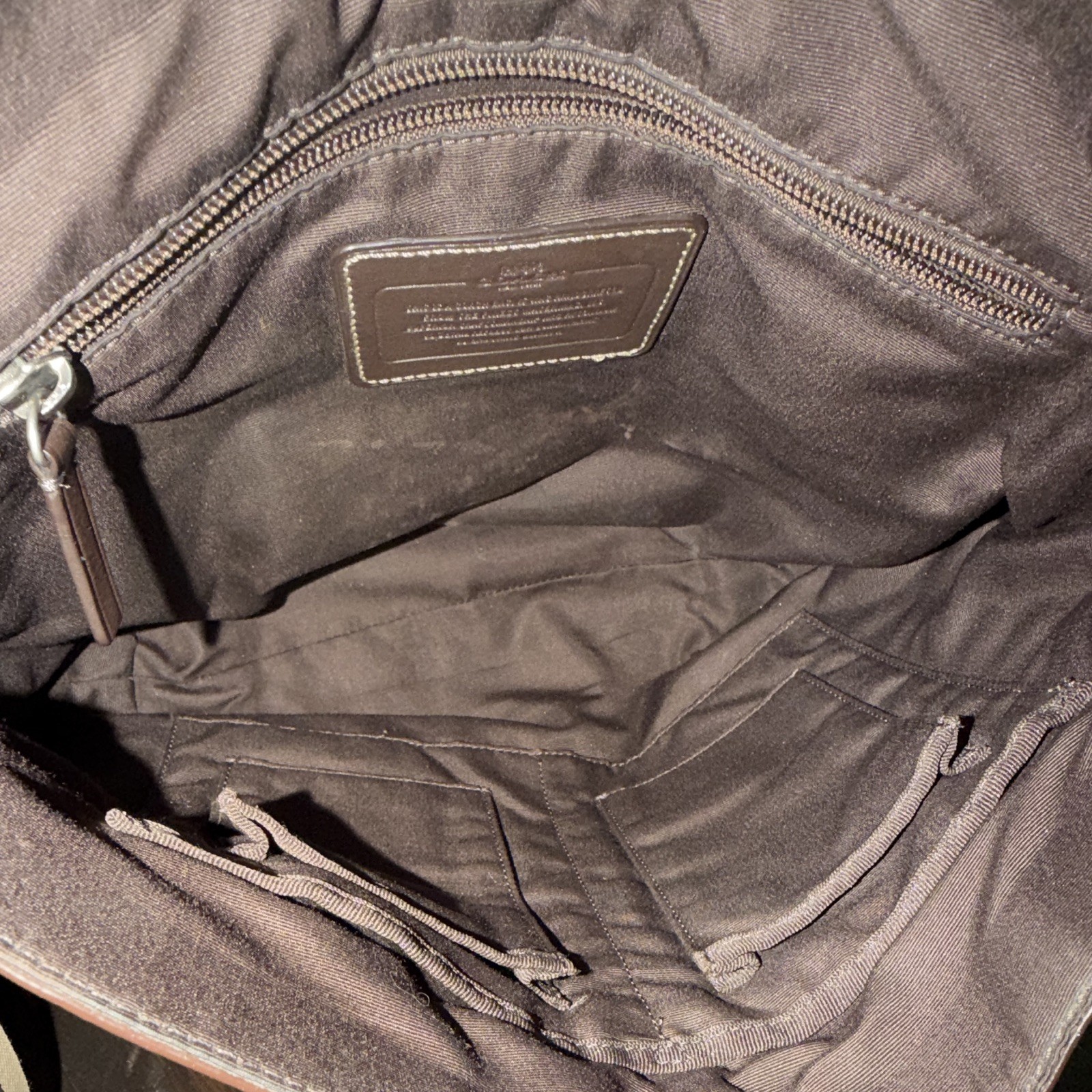 Coach Brown Messenger Bag Magnetic Closure Adjustable Crossbody Strap Lined