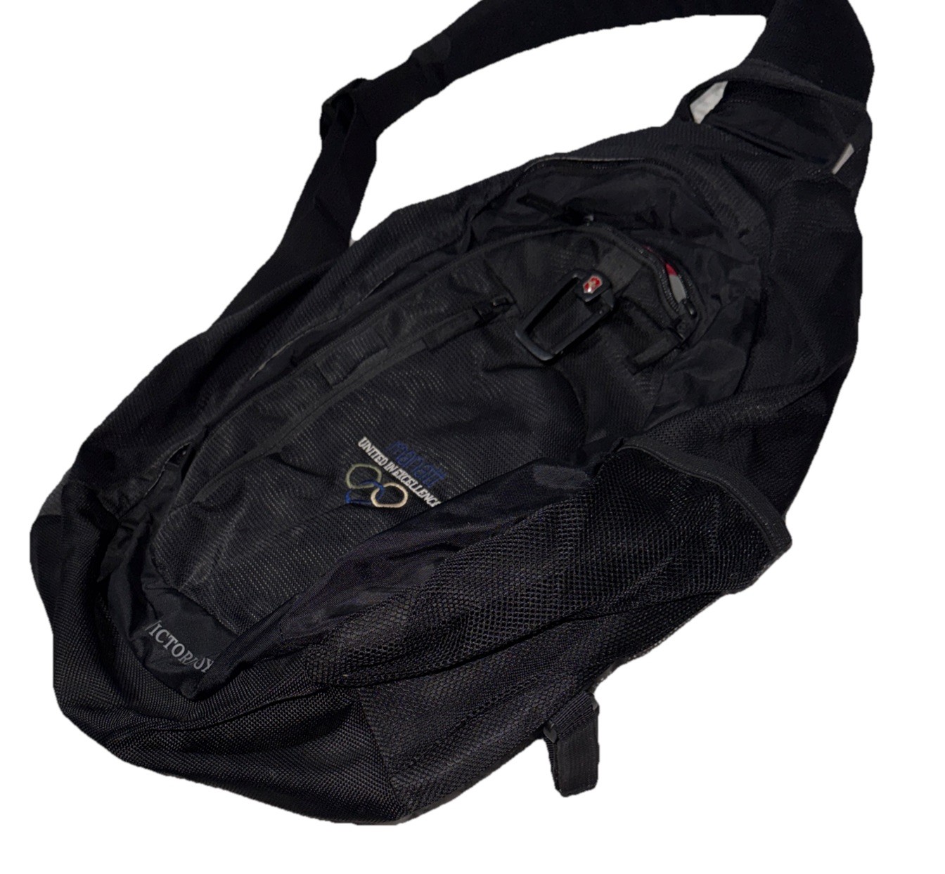 VICTORINOX Men’s Black Sling Crossbody One Shoulder Backpack Padded Back