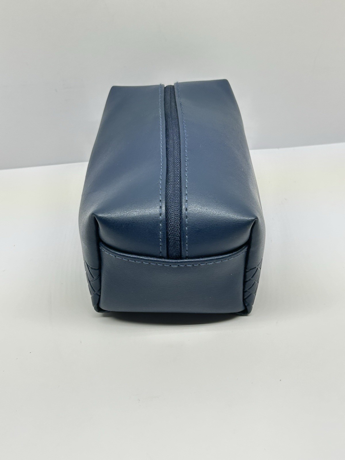 Cole Haan American Airlines Blue Amenity Cosmetic Shave Bag Travel Dopp Makeup