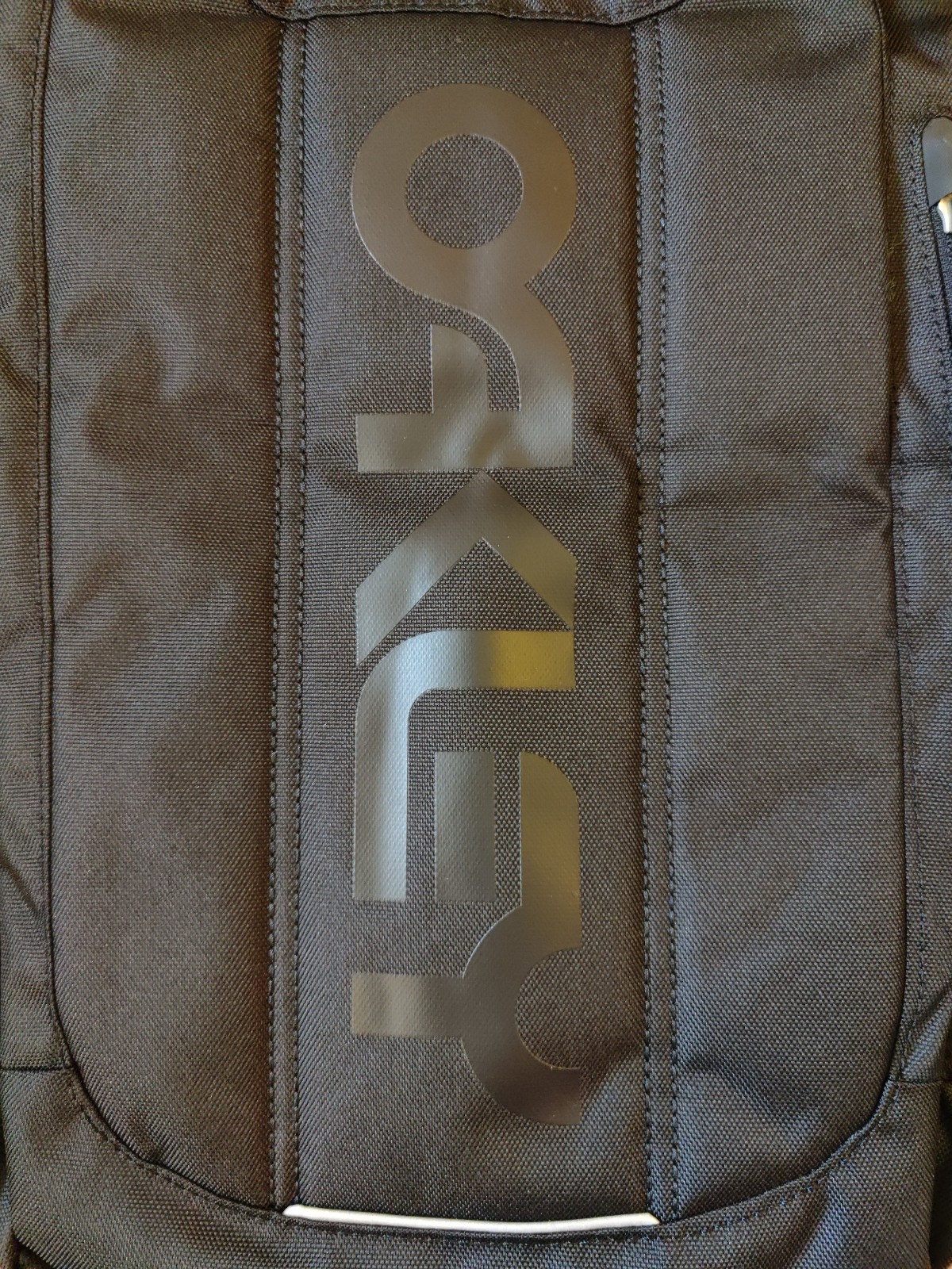 Oakley Enduro 20L 3.0 Backpack – Blackout Color (Black)