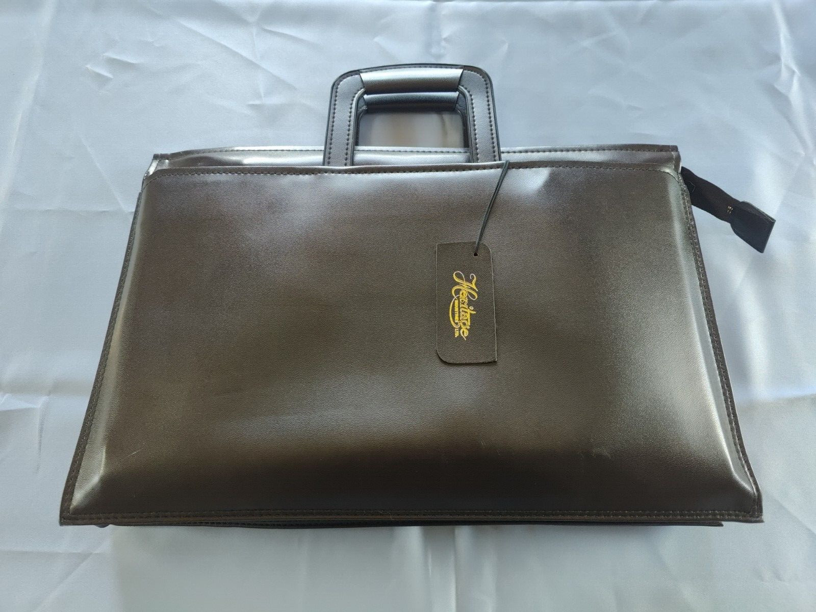 NEW Heritage Chocolate Brown Faux Leather Portfolio Briefcase 16” – No strap