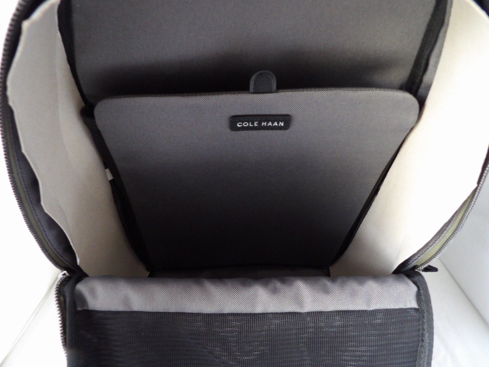 NWT Authentic COLE HAAN F12670 CARSON Olive Night/Black Laptop Backpack Unisex