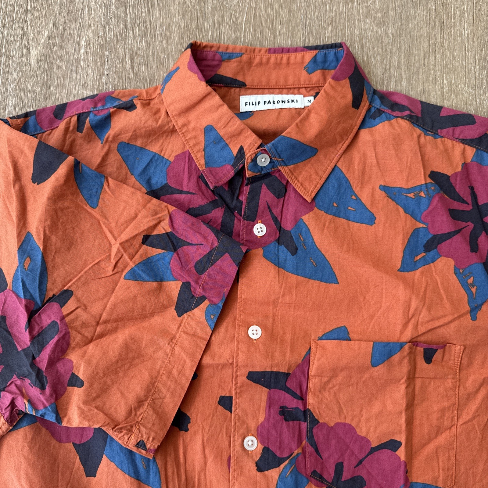 GU × Filip Pagowski Rare Orange Patterned Short-Sleeve Shirt, Size M – US Seller