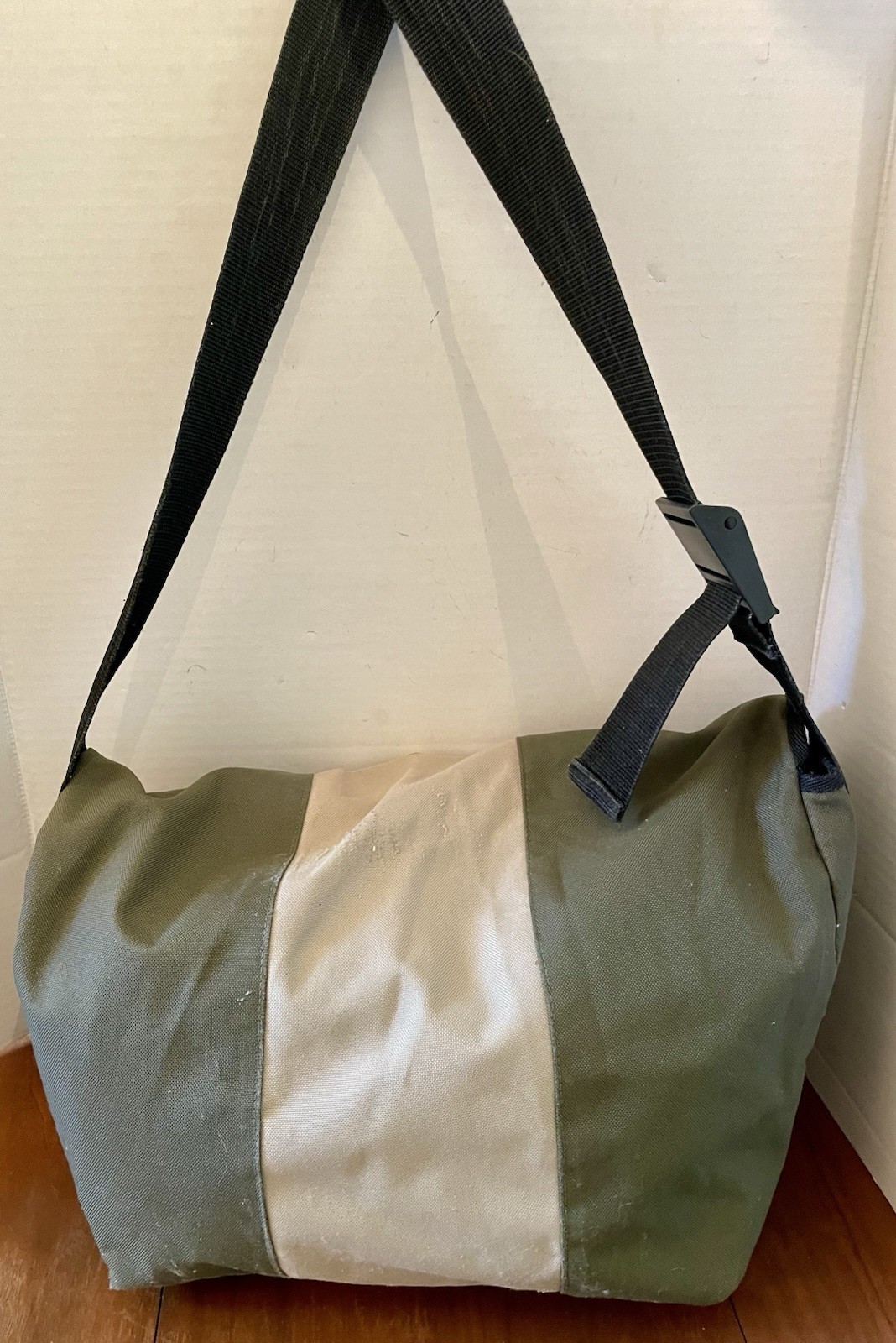 Vintage SIDEOUT Bag Y2K Surfboards Messenger Large Olive/Khaki 18×10