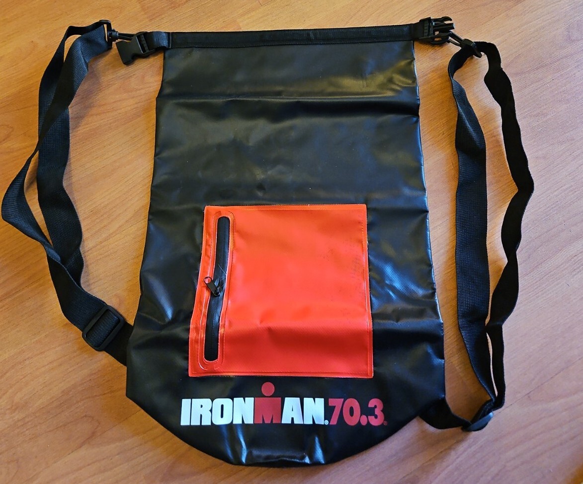 IRON MAN VIEWPORT 70.3 BACKPACK DRY BAG / RUNNING BAG BLACK & RED 21″