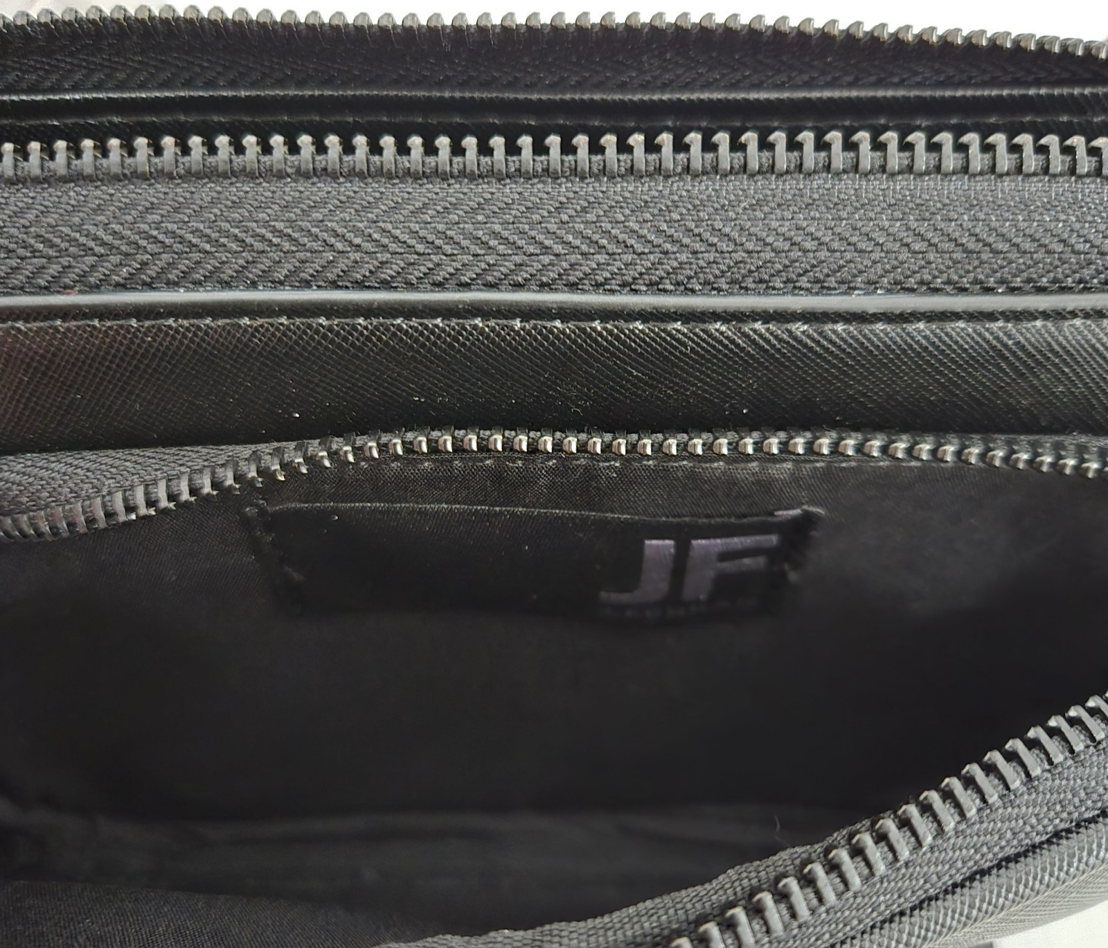 JF J. Ferrar Men’s Crossbody Waist Pack Fanny Pack Black Zip Around $60 Nwt