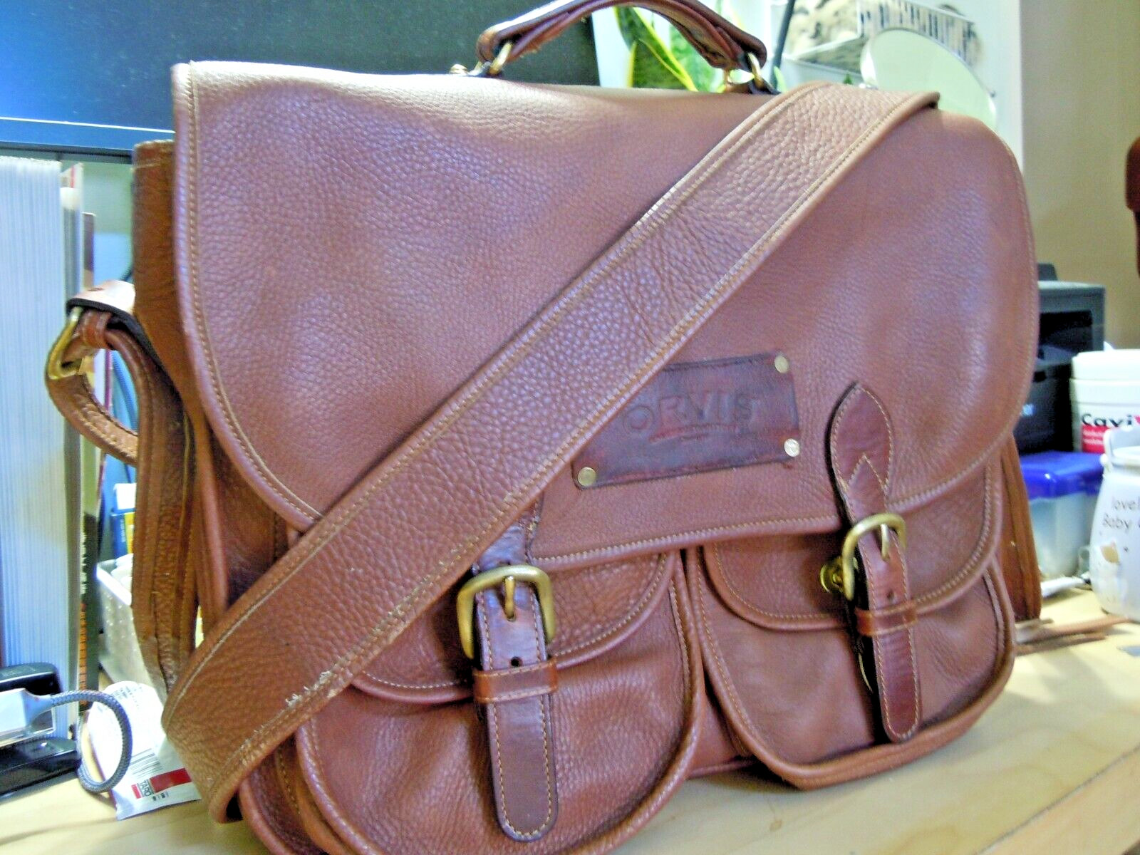Vintage Orvis Leather Orvis/Gokey Briefcase” messenger Large Made in USA 9