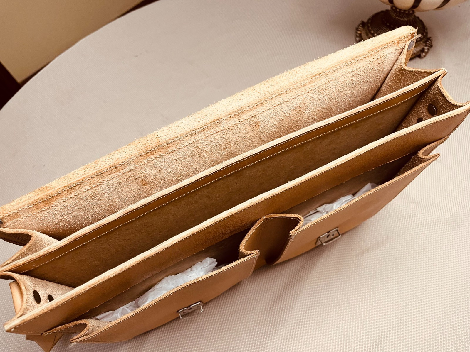 Natural Tan Saddle Leather Briefcase / Messenger Bag / Backpack – Germany