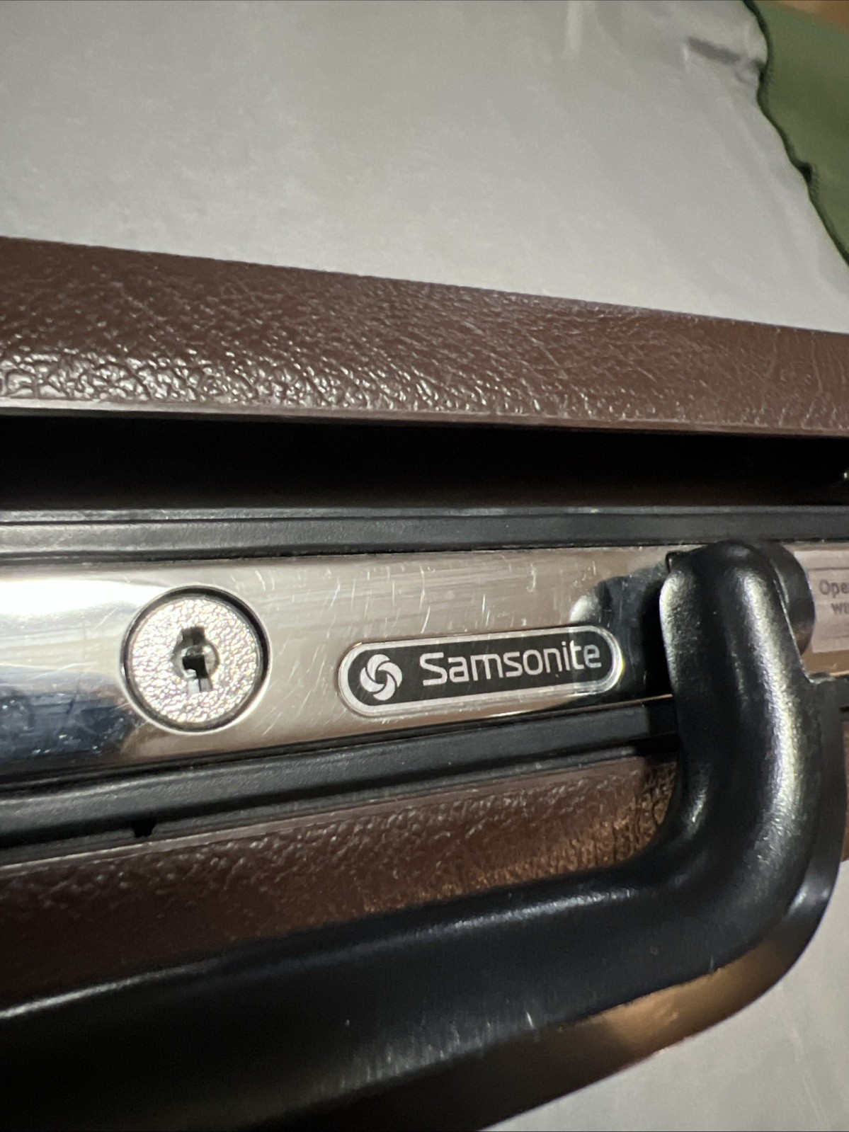 Vintage Samsonite Hardshell Briefcase Slim Signat Attache Brown Free Shipp 18”
