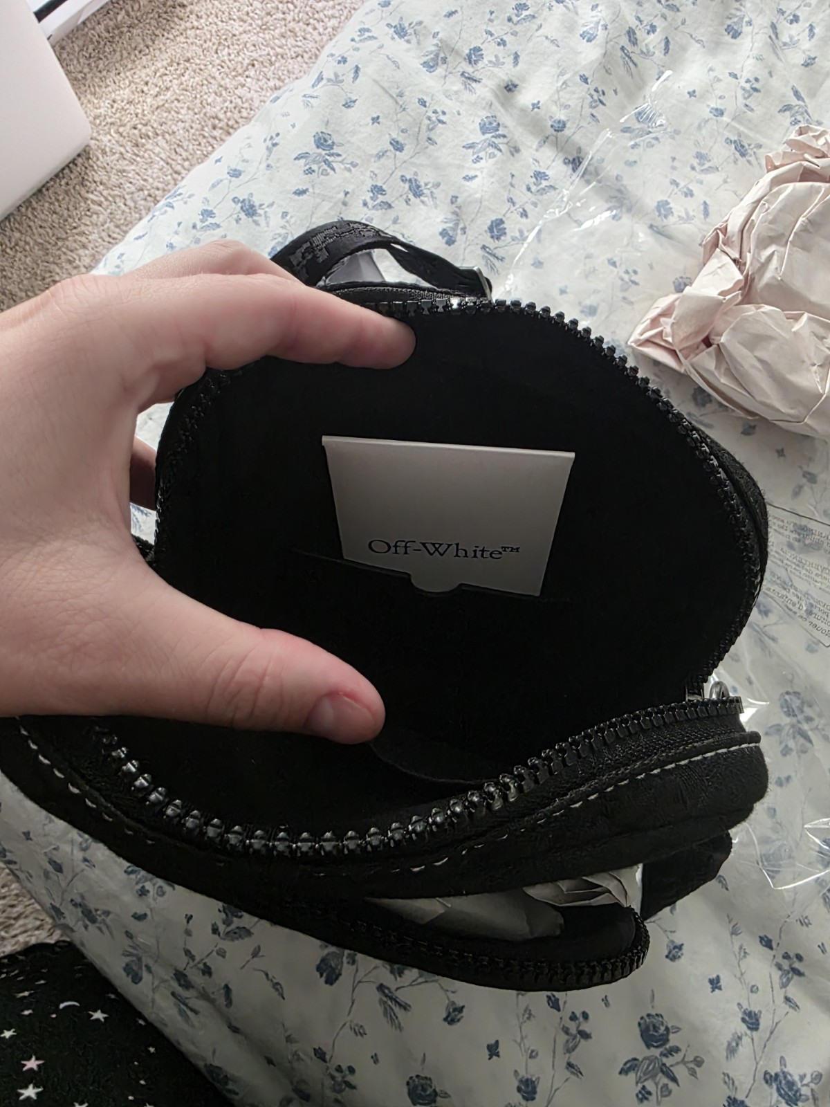 Off-White Men’s North/South Flight Multi Pocket Crossbody Black Steel Motif Bnwt