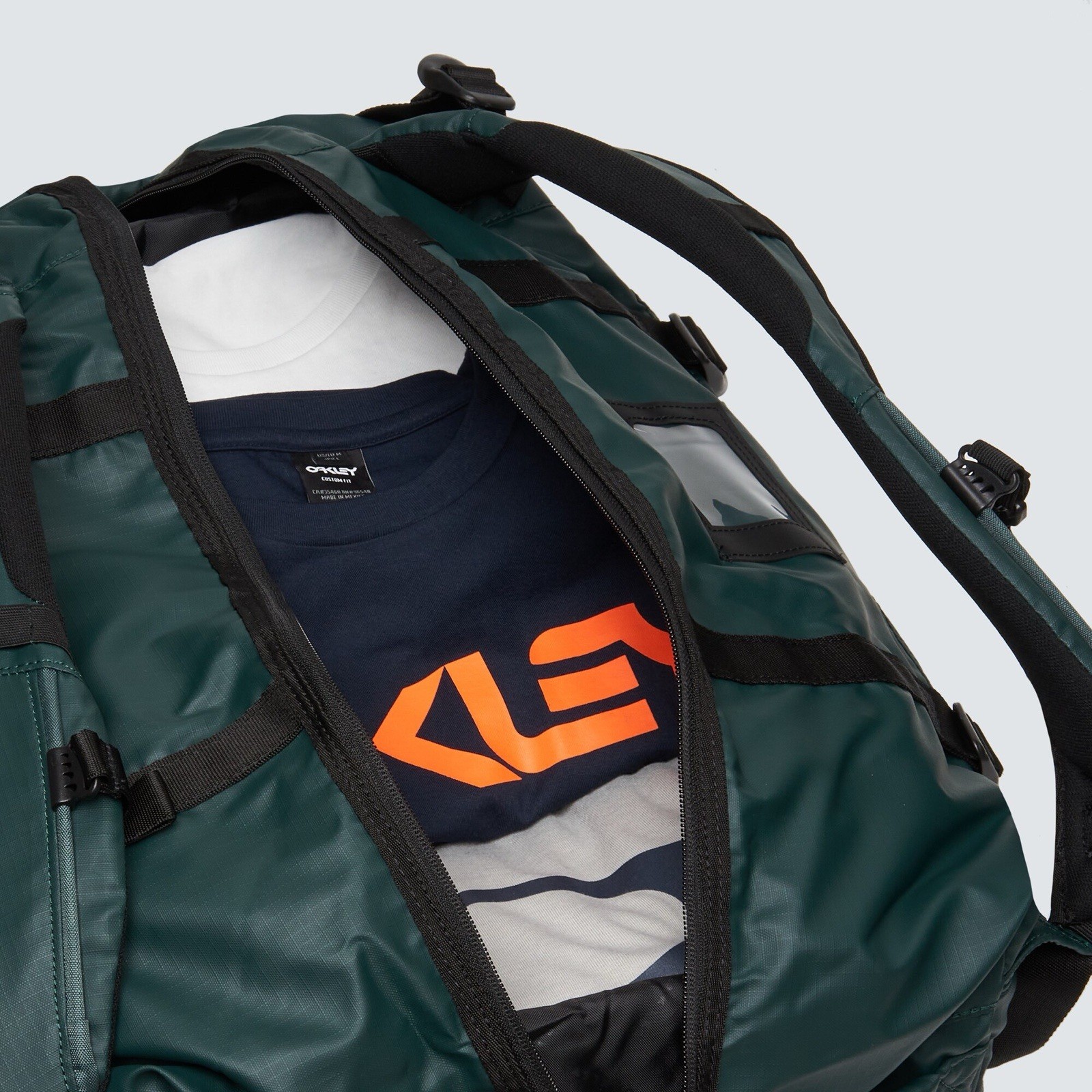 NEW $140 Oakley Road Trip RC Duffle Travel Bag 50L Green Backpack FOS901037 Gym