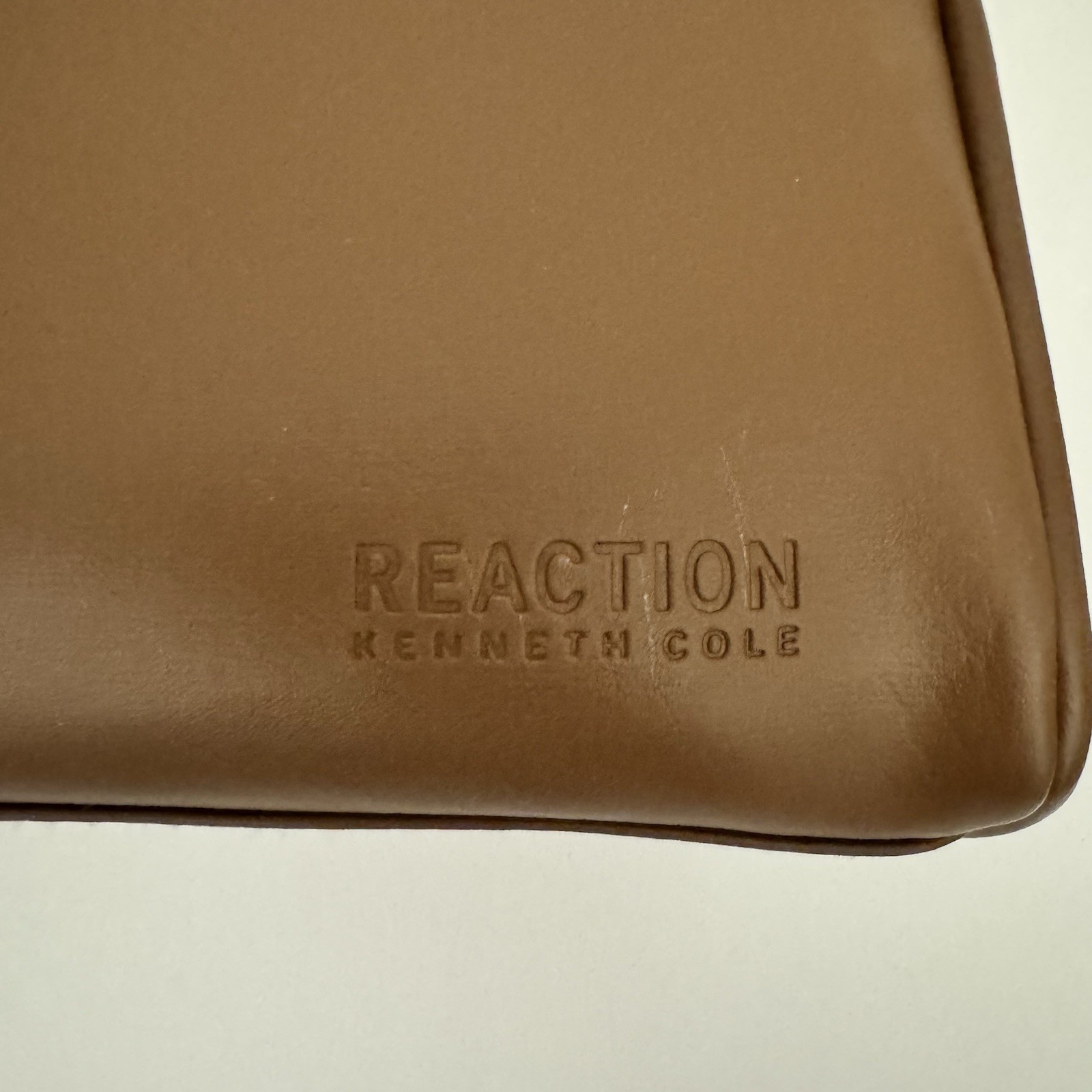 Kenneth Cole Reaction Nwot Toiletry Bag Men’s Accessories Faux Leather