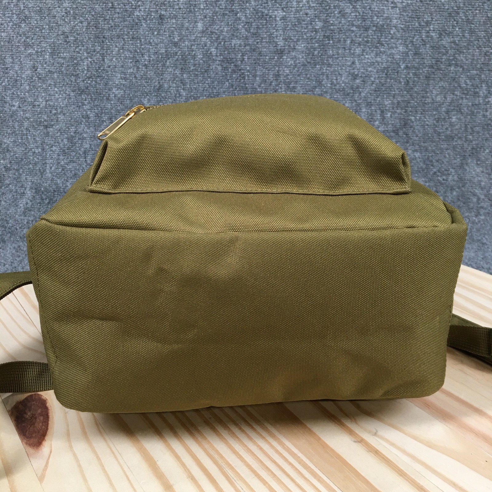 Herschel Supply Co. Nova Mid-Volume Backpack Khaki Green Herb Dual Top Handles
