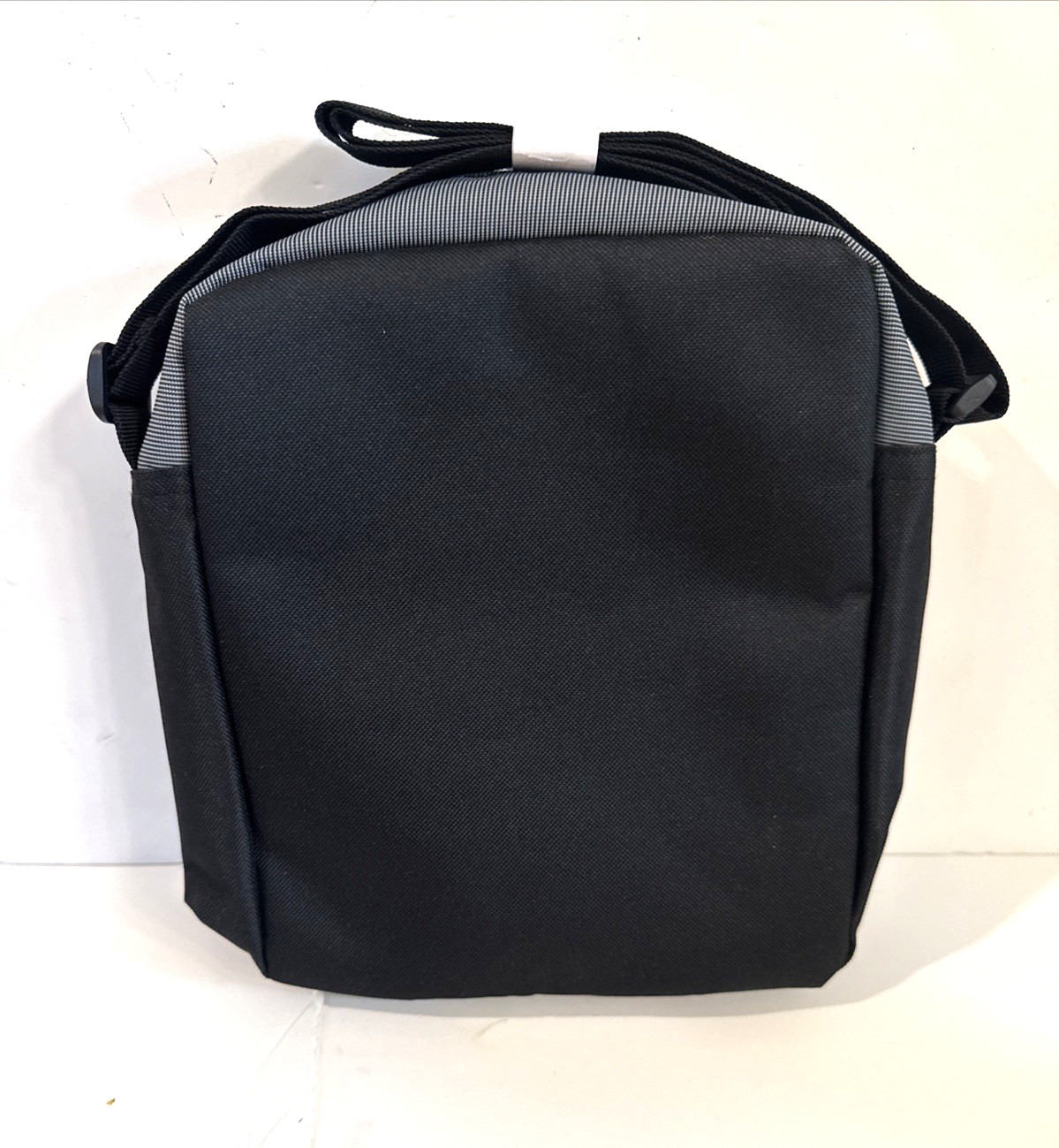 NWT Atley James Spencer Crossbody Bag Black and Gray Zip Closure