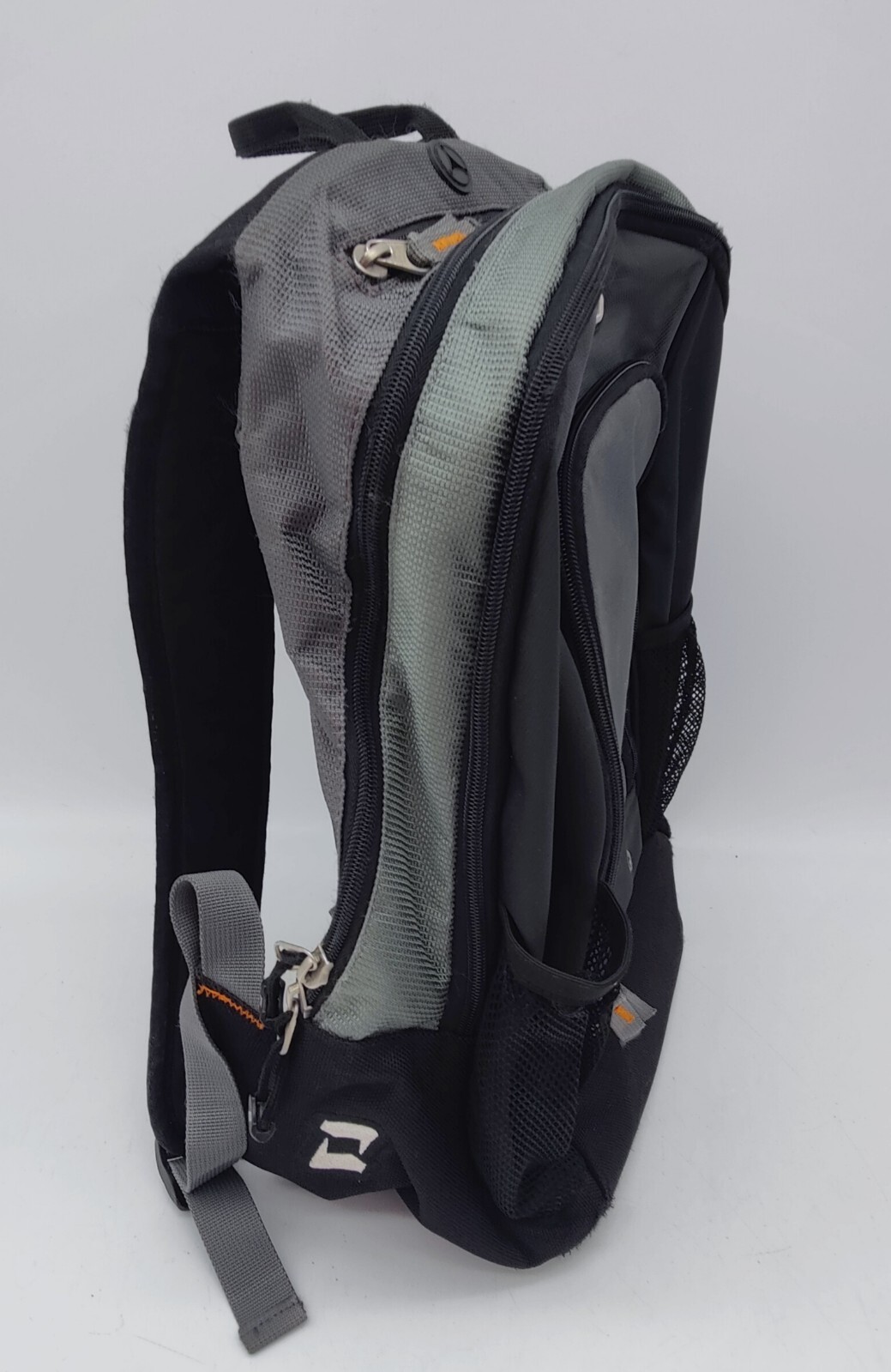 OGIO Rebar Black/Gray Carry-On Commuter Backpack Laptop Sleeve Pockets Nice 18″