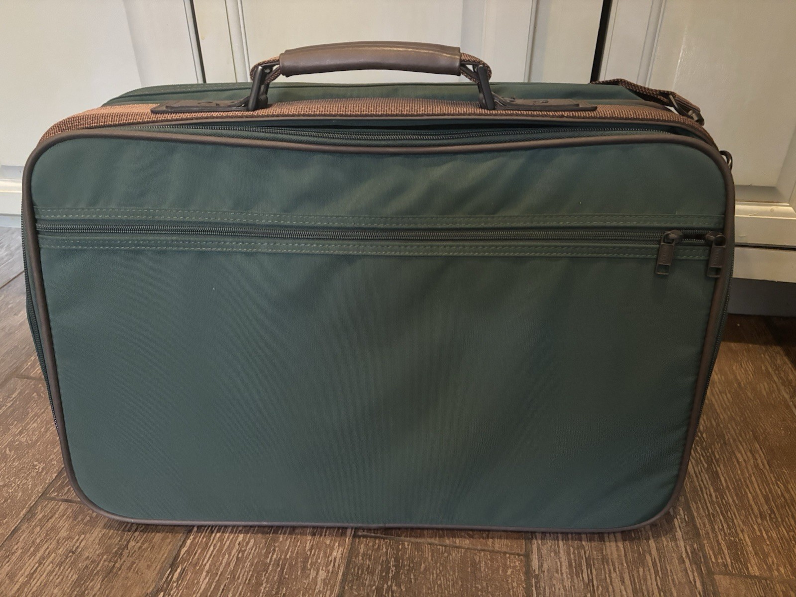 Tumi 2Way Briefcase Messenger Bag Green Brown Strips Strap Taiwan ROC