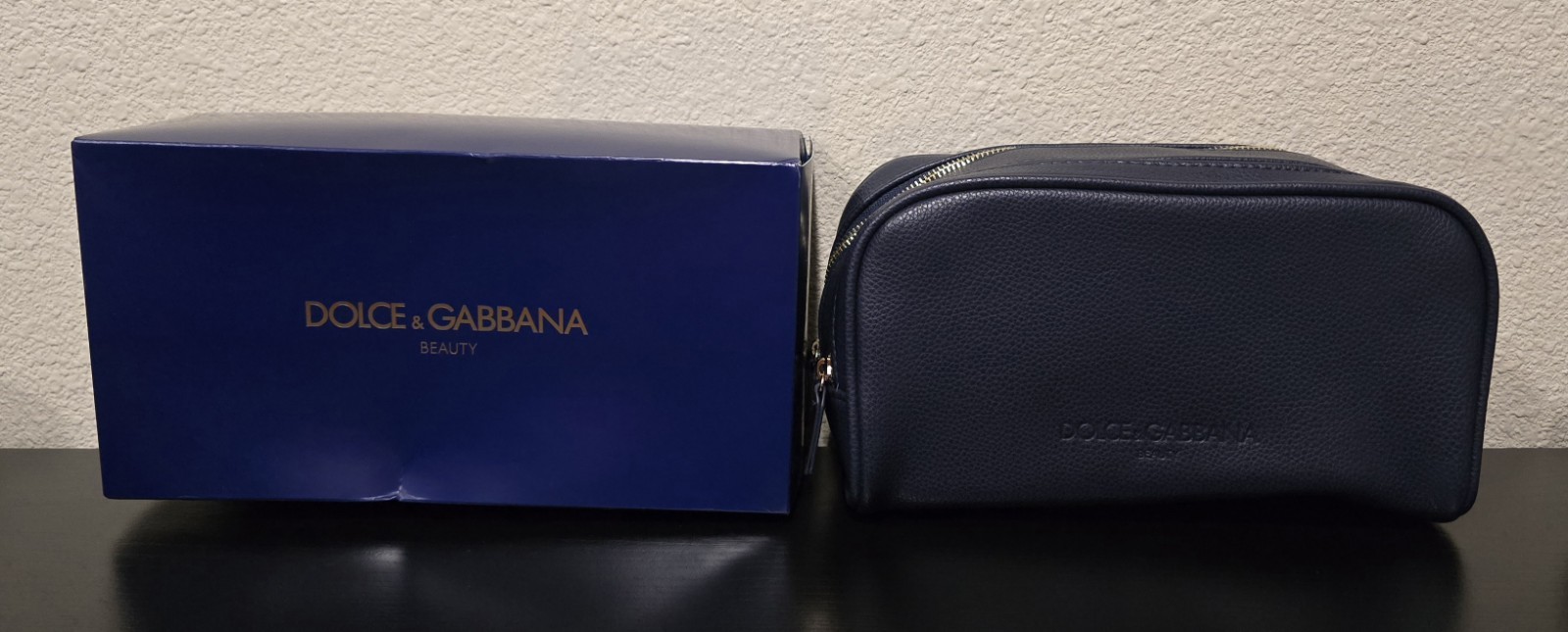 Dolce & Gabbana Beauty Men’s Navy Blue Faux Leather Toiletry Travel Hygiene Bag