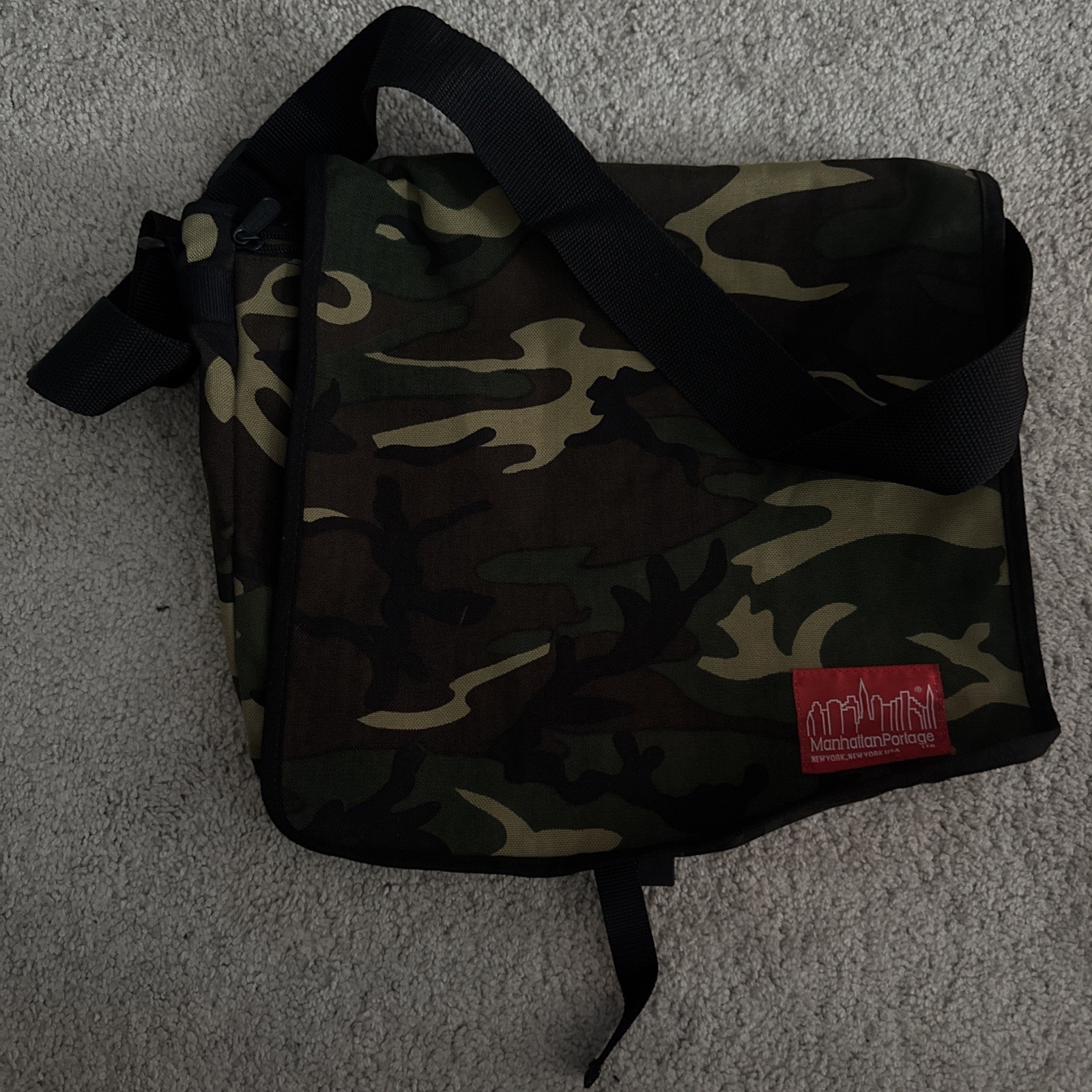 Manhattan Portage Camo Messenger Bag Shoulder Strap Vintage NYC