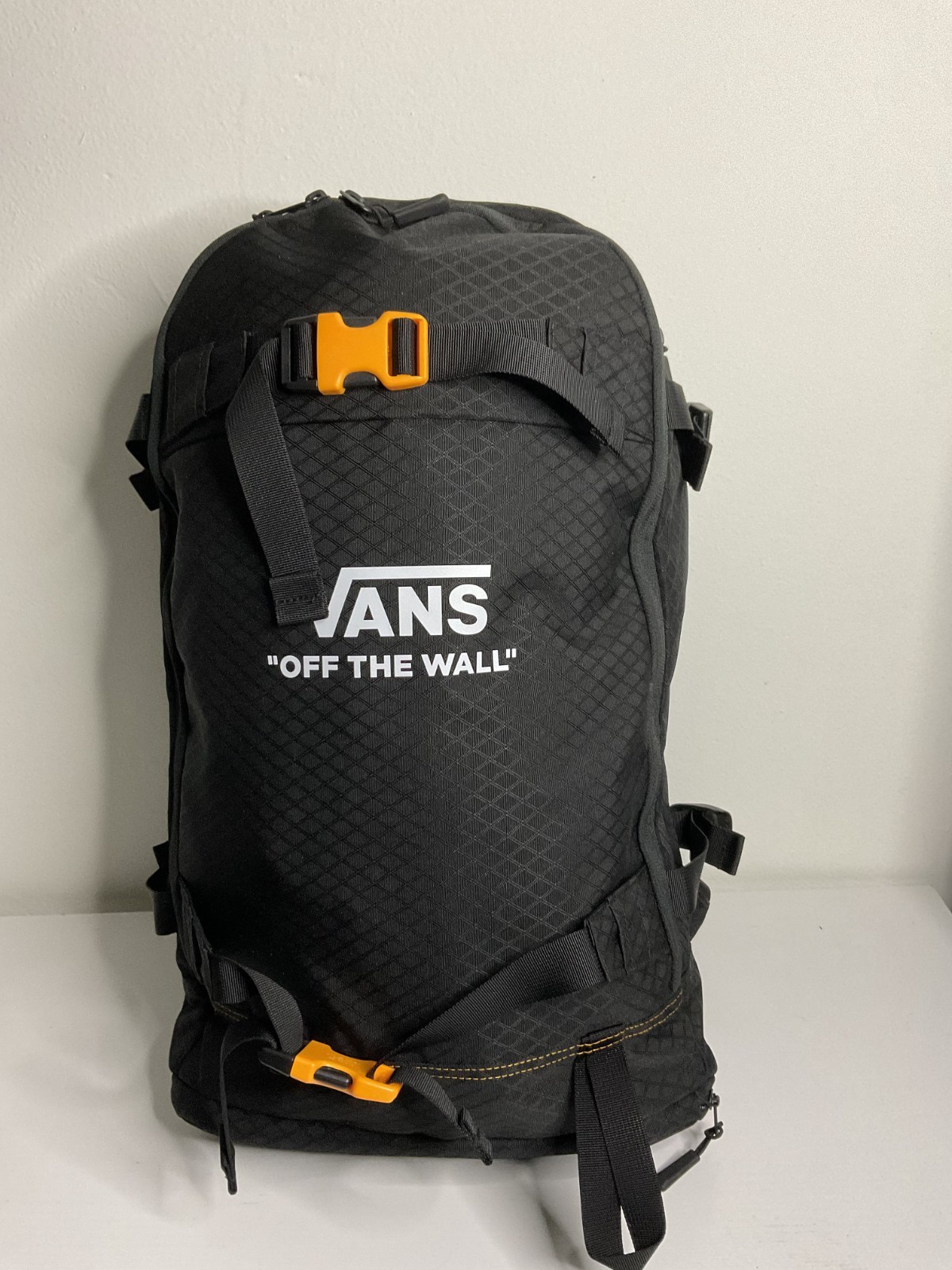 Vans off the wall Construct Snowpack CORDURA Fabric Black Snowboard