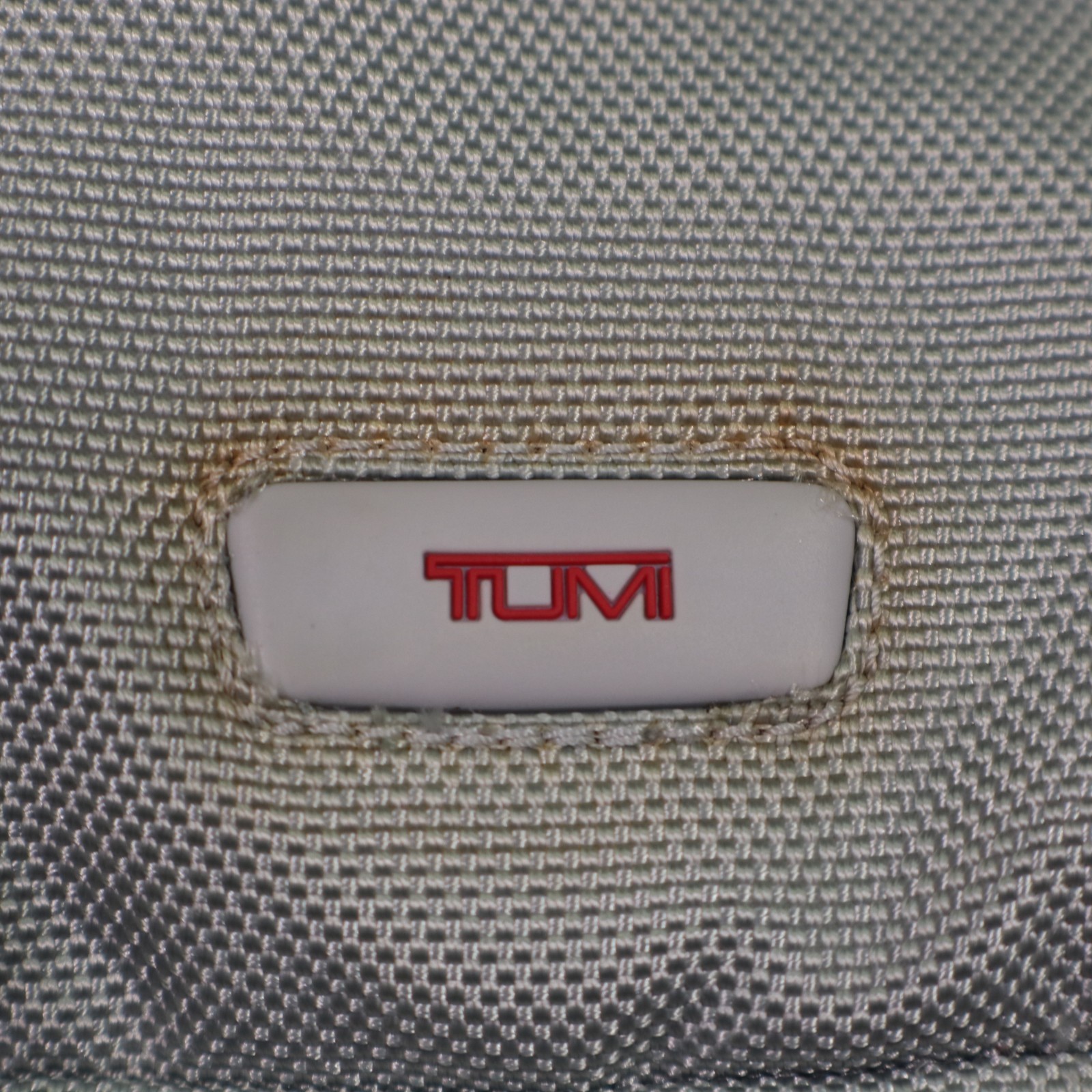 TUMI T-Tech Crossbody Shoulder Bag Gray Lightweight Nylon Flap Magnetic Closure