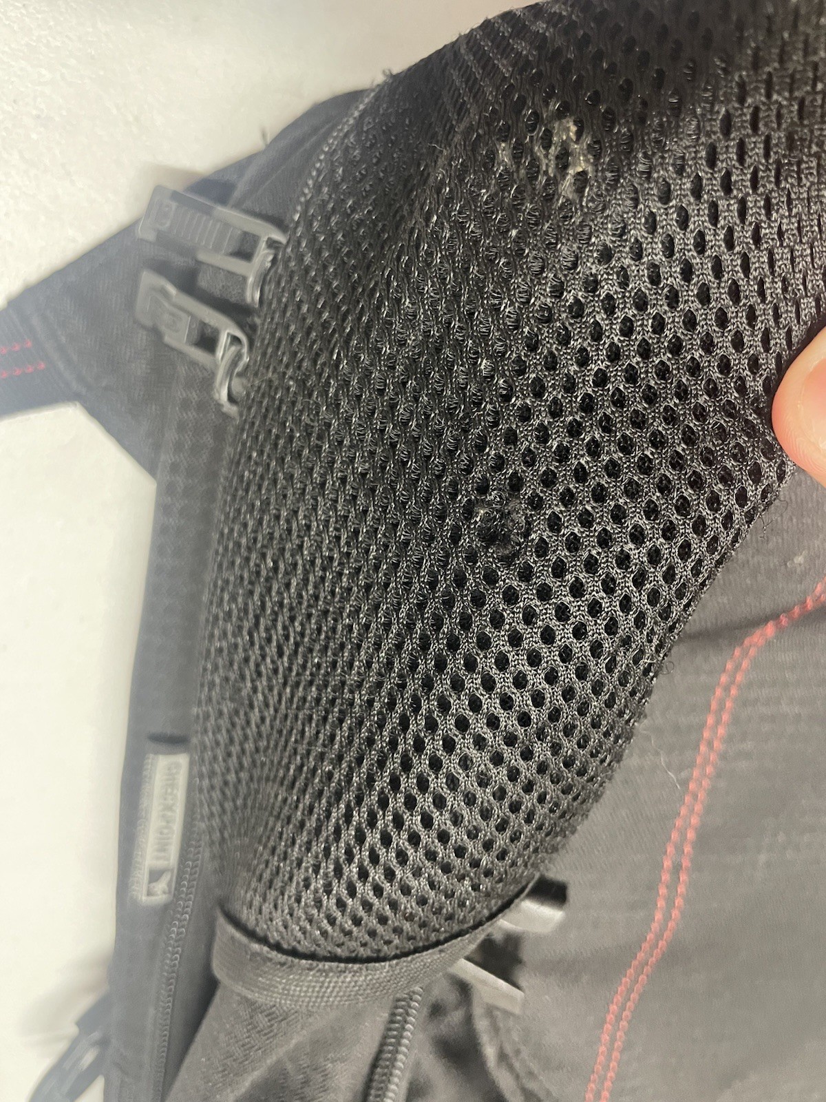 OGIO Prospect Tech Vault Airflow Black