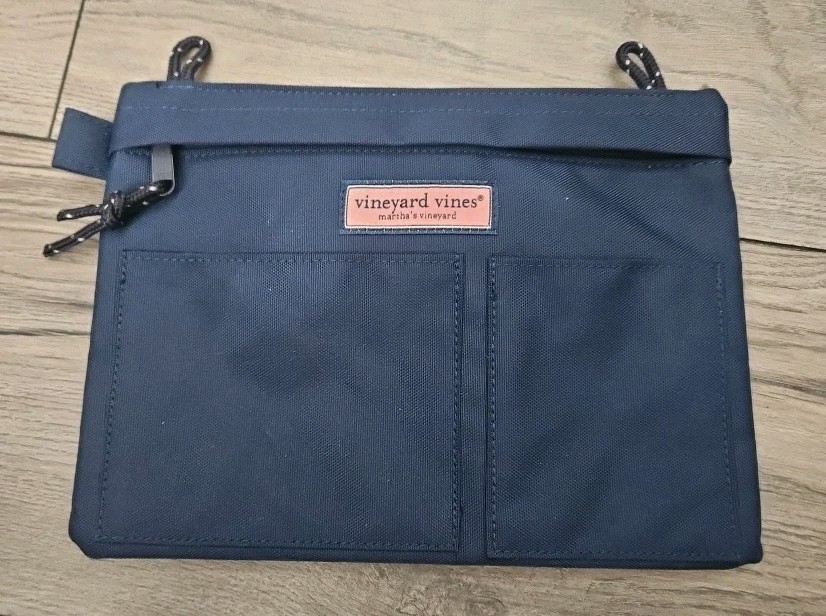VINEYARD VINES Sports Pouch, Blue Limited Edition