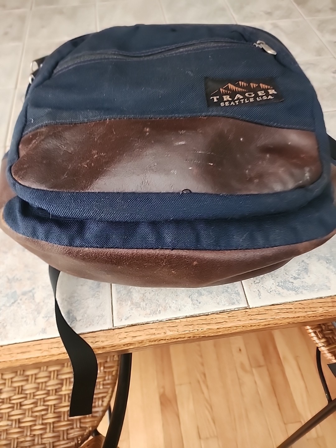 Vintage Trager Seattle Backpack Navy Blue Made USA Outdoors Leather Bottom