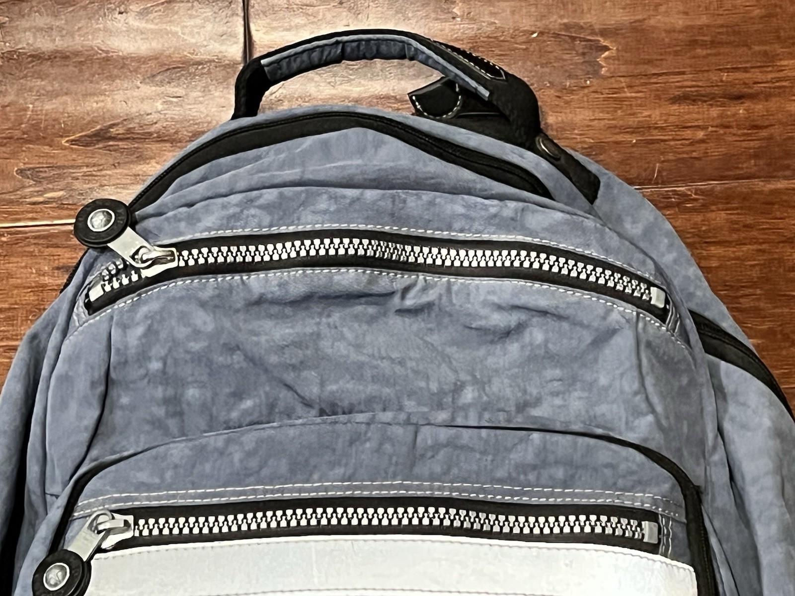 Kipling Blue Black 17″ x 13″ Padded Zip Pocket Private Transport Laptop Backpack