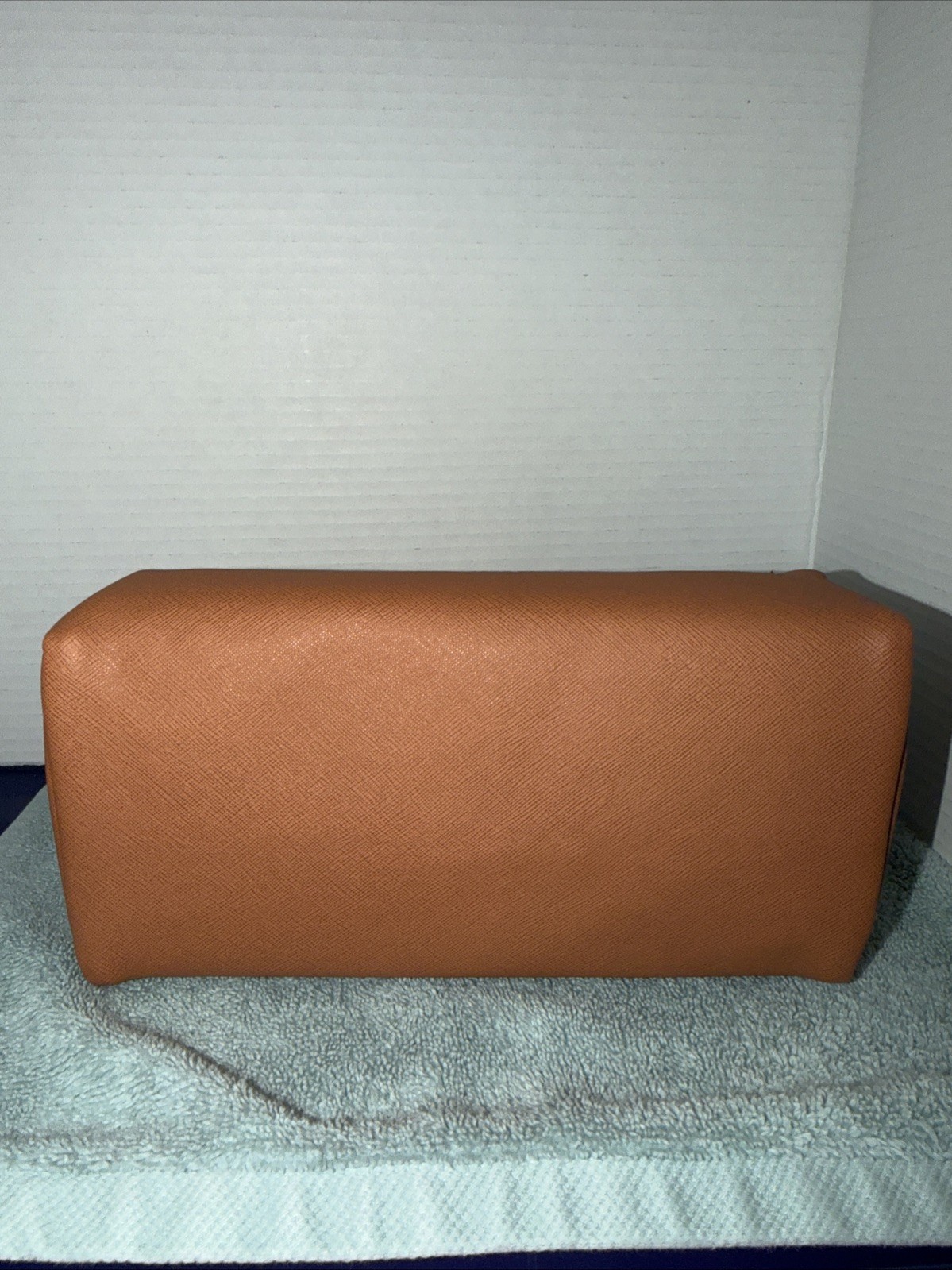 Kenneth Cole Reaction Women’s Makeup, Medicine,Toiletries 3 Section Wipeable Bag