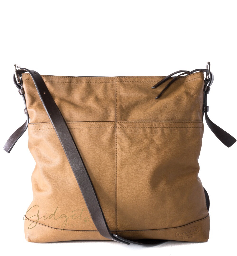 Coach 70308 THOMPSON Unisex Caramel Leather Messenger Bag