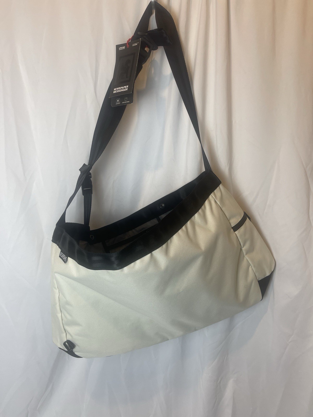 NWT Chrome Messenger Cross Bag 35cmx46cmx15cm-Large- From Japan