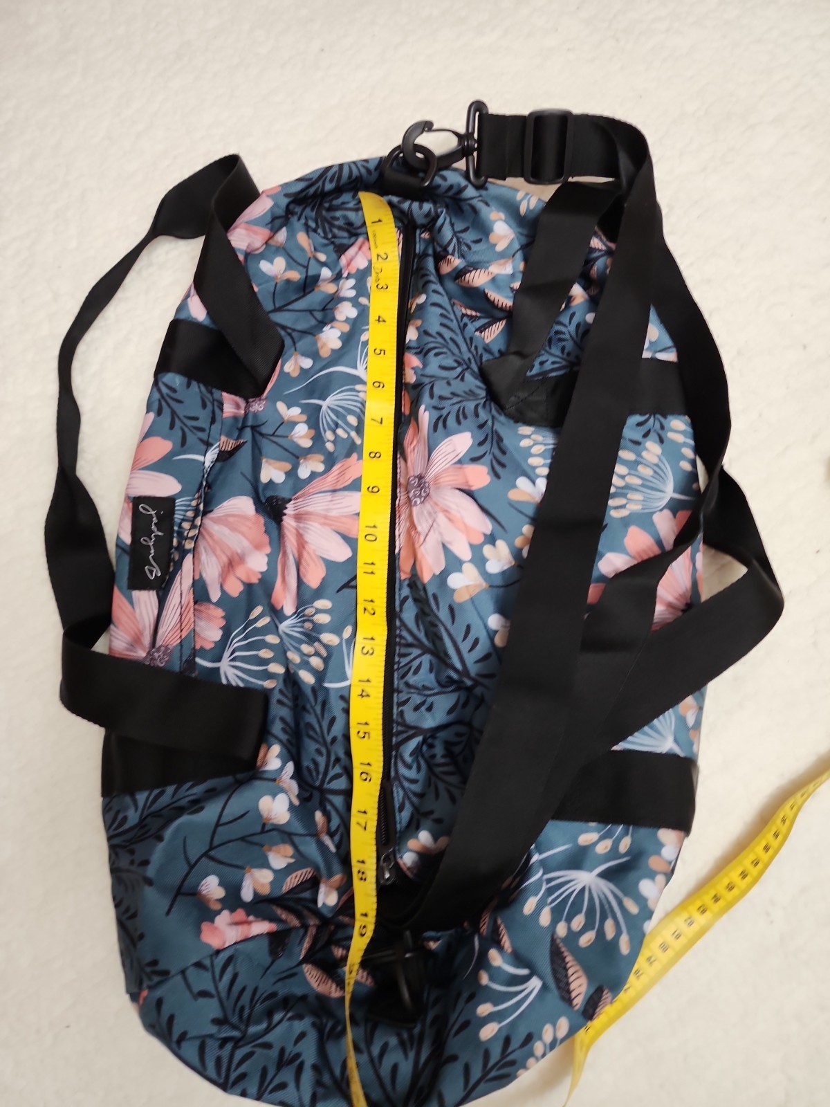Jadyn B 19″ Barrel Women’s Duffel Bag Navy Floral RN146053 100% polyester China