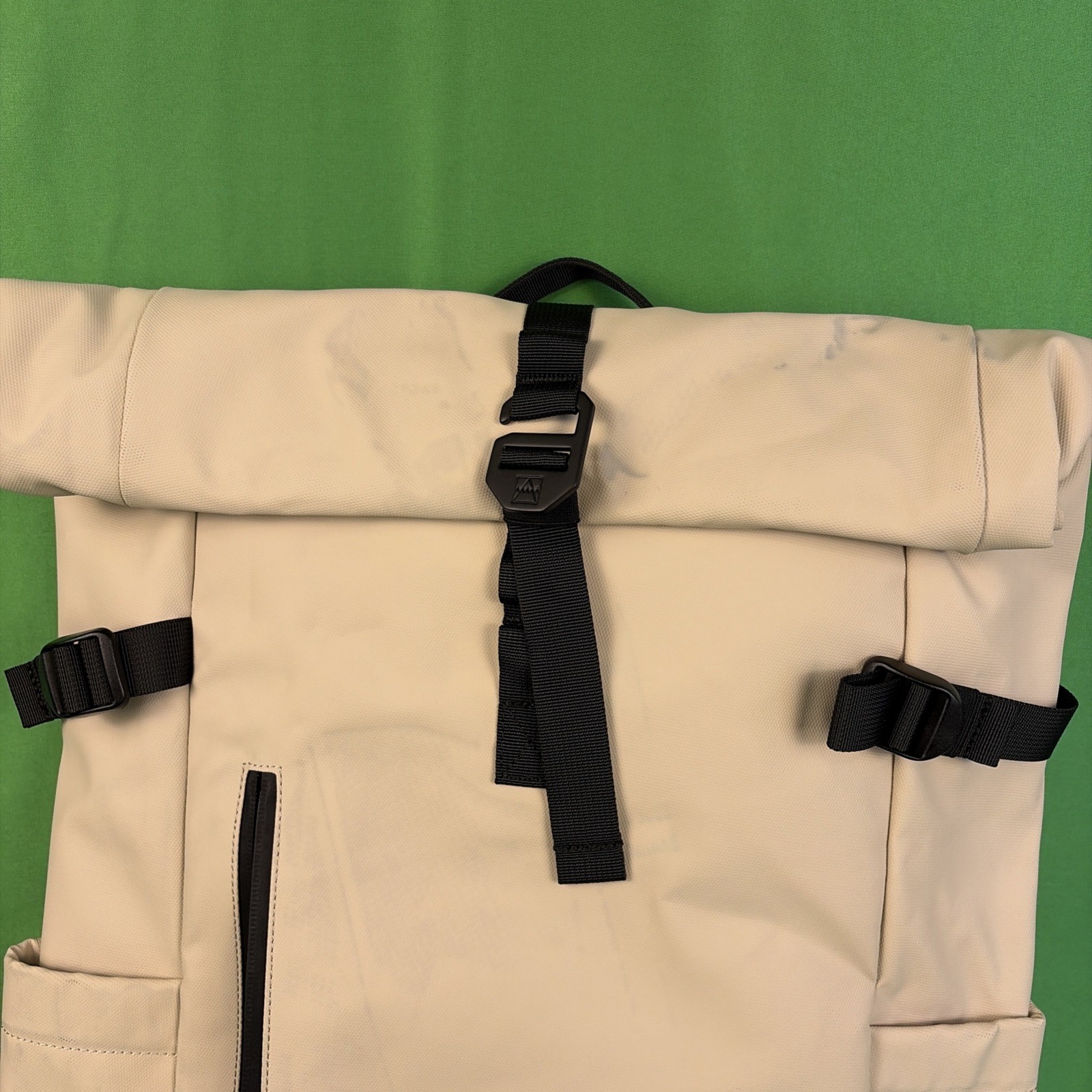 Stubble & Co Roll Top Backpack Sand Laptop Bag Pockets 20L NWT Stained See pic