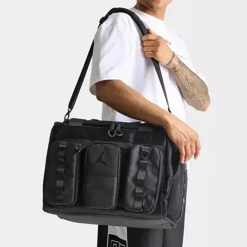 NEW Jordan Collectors Gym Duffle Bag NWT Nike Black 45L Travel Duffel MA9181-023