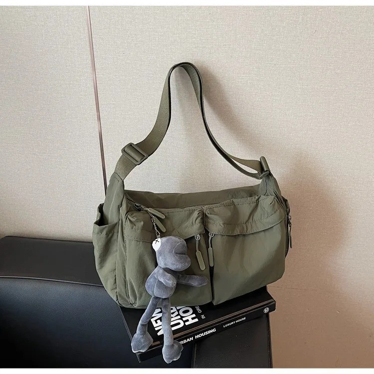 Casual Multi-pocket Messenger Bag Men Women Shoulder Bag Travel Sport Bag