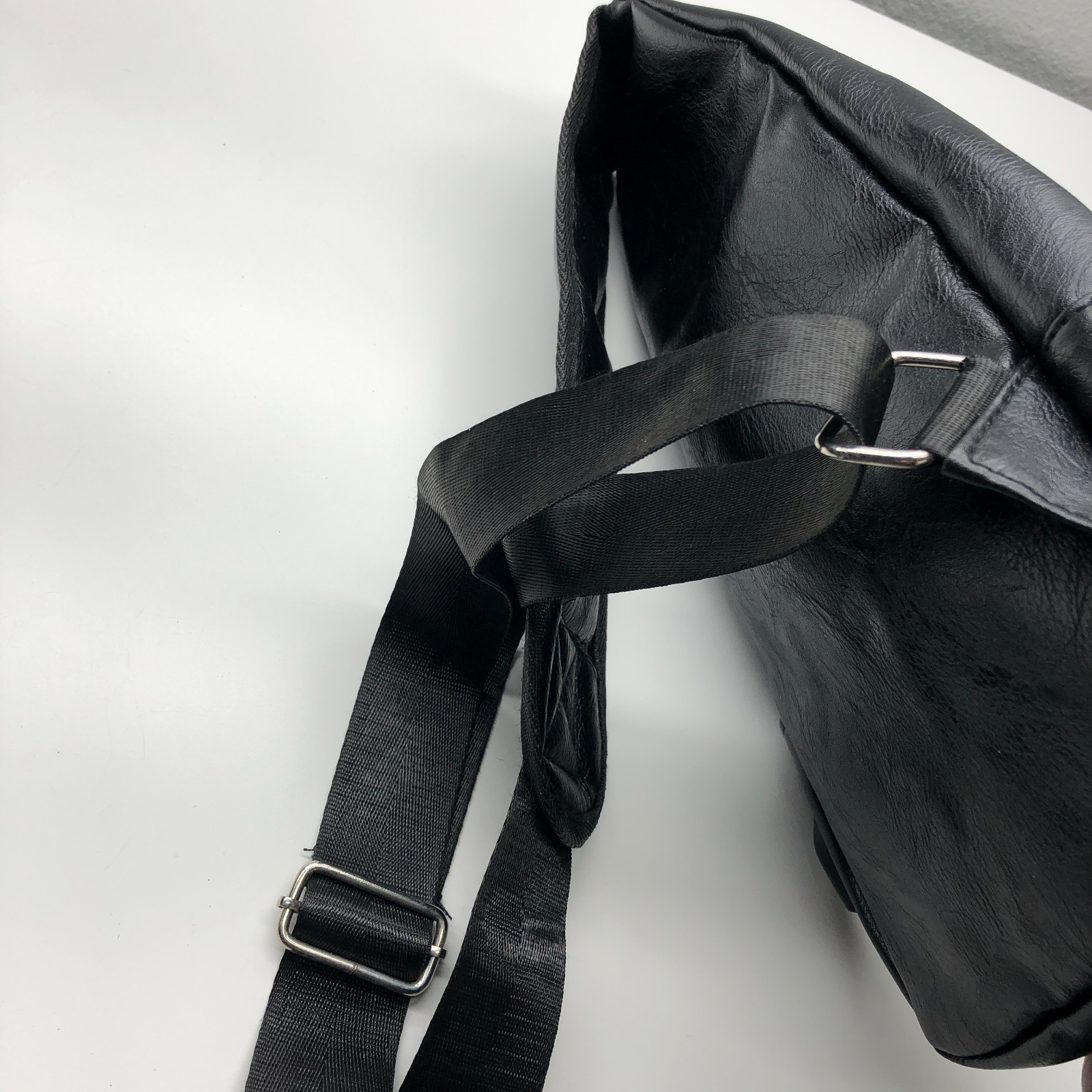 Unbranded Crossbody Sling Bag Black Mens Faux Leather Adjustable Strap